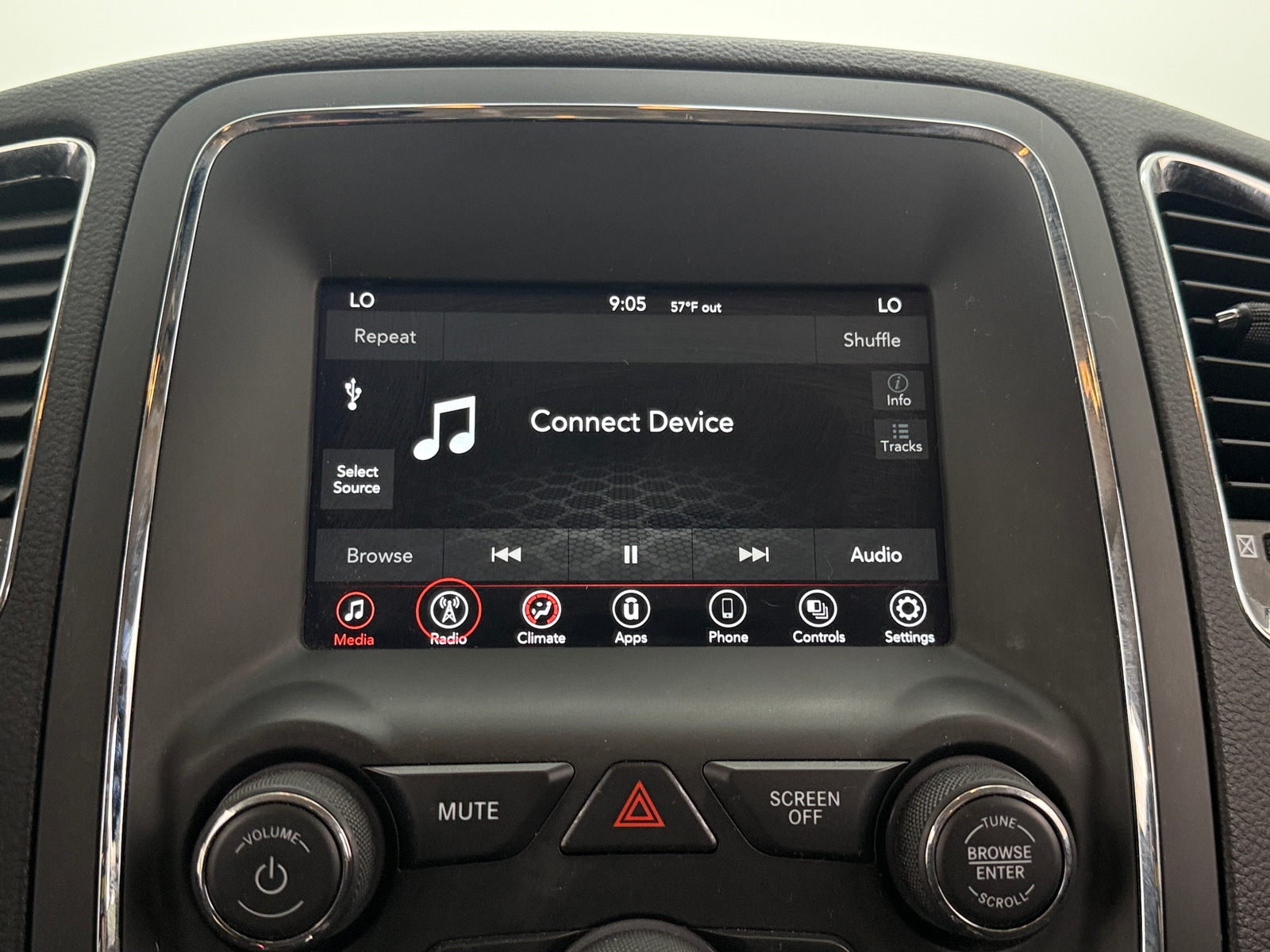 Thumbnail: 2018 Dodge Durango - 4