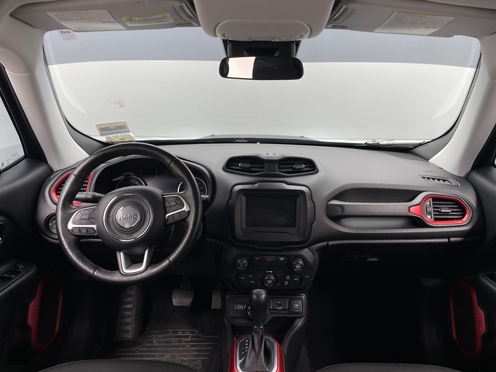 Thumbnail: 2018 Jeep Renegade - 3