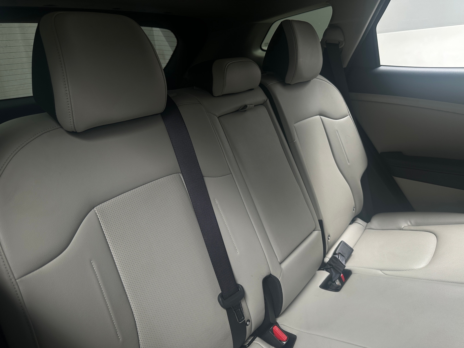 Thumbnail: 2023 Kia Sportage - 5