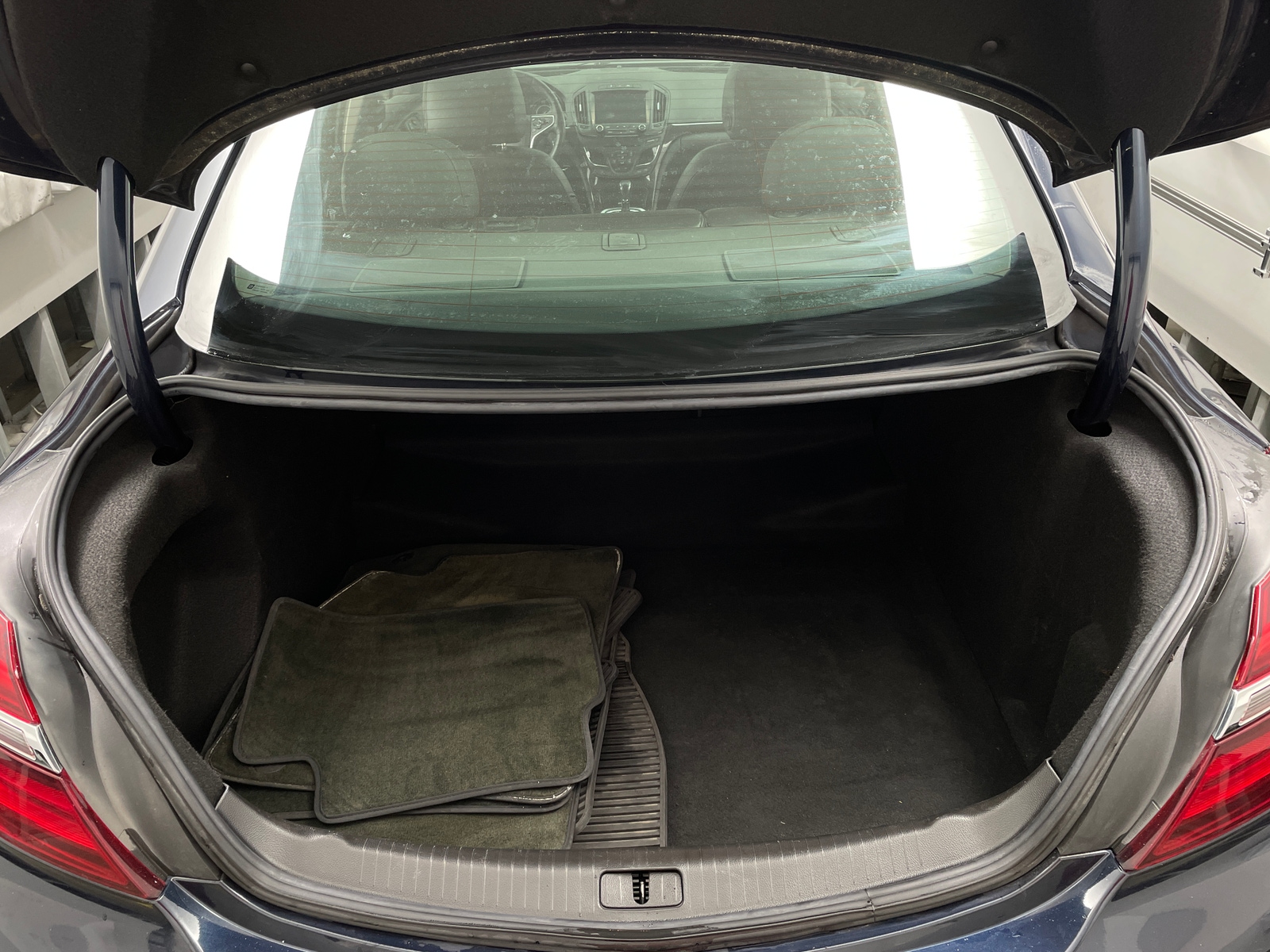 Thumbnail: 2016 Buick Regal - 6