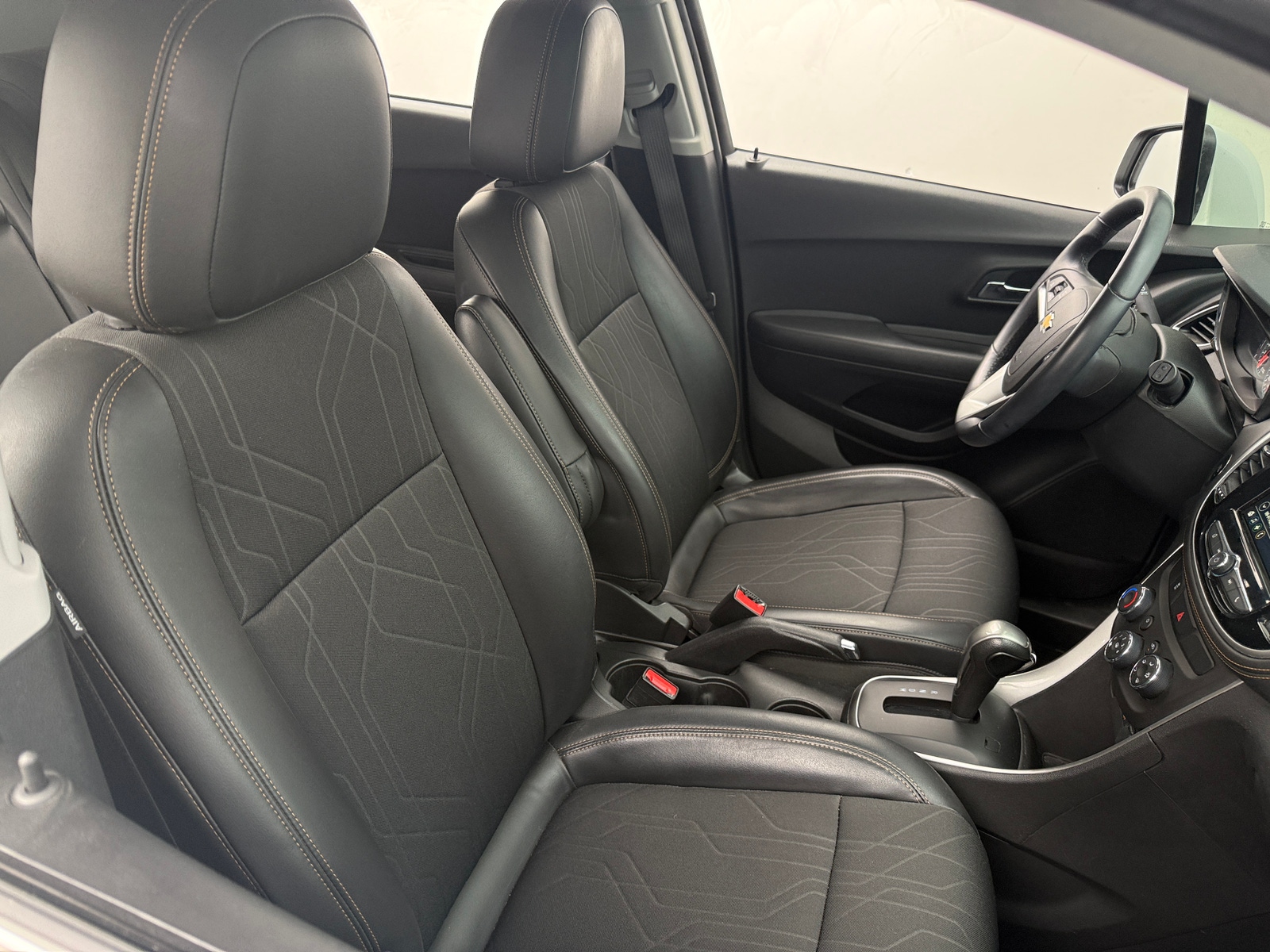 Thumbnail: 2019 Chevrolet Trax - 2