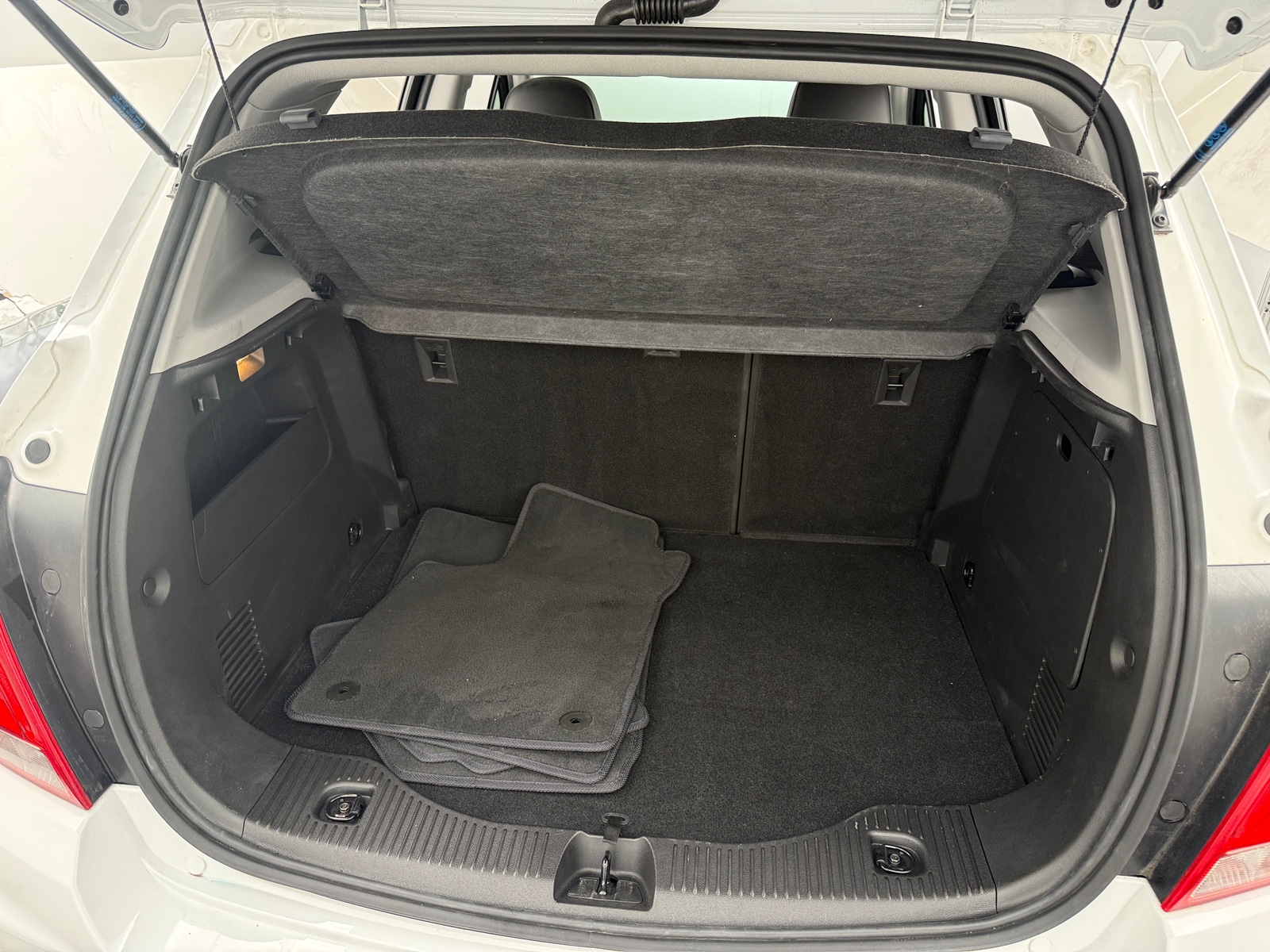 Thumbnail: 2019 Chevrolet Trax - 7