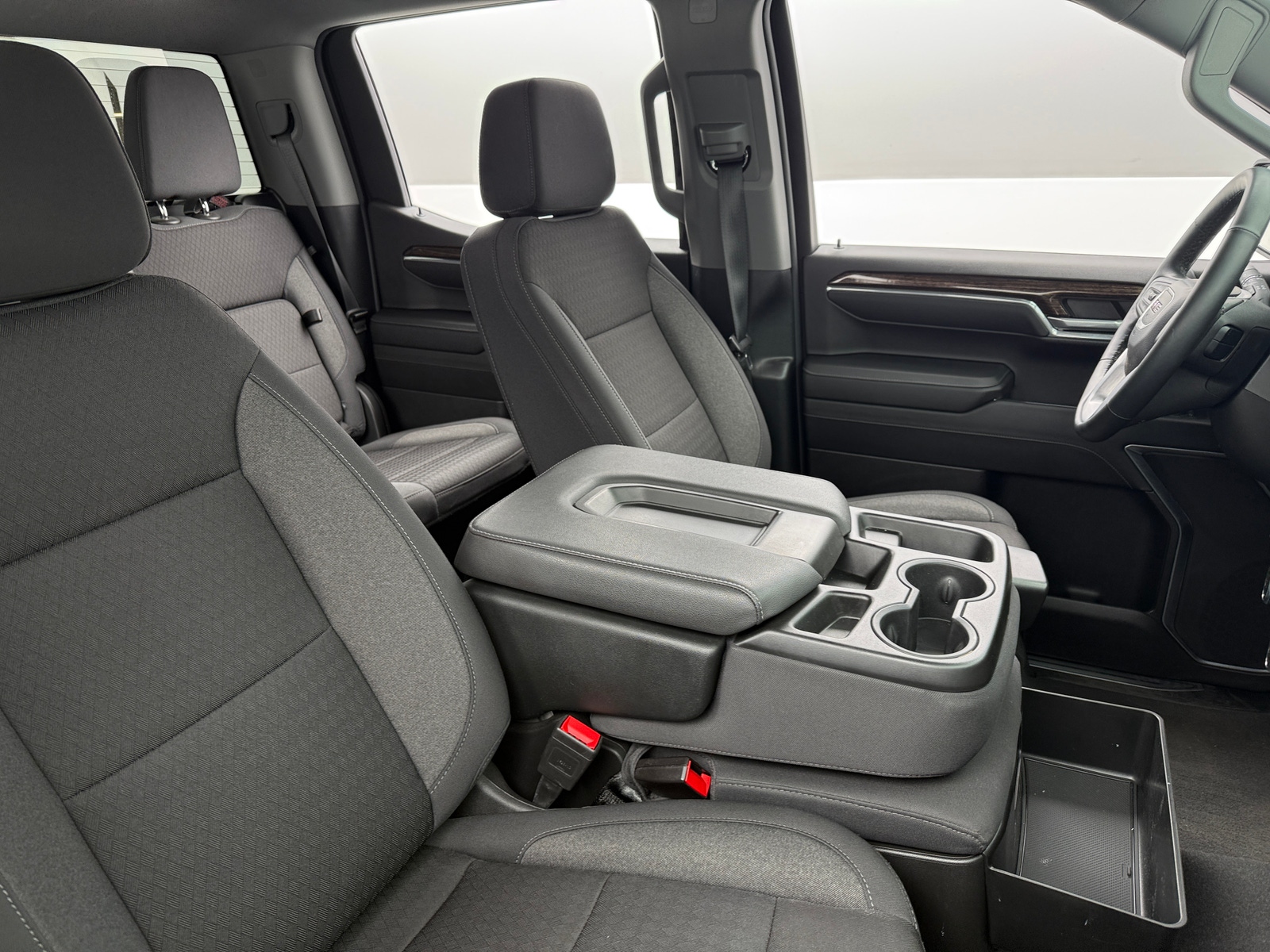 Thumbnail: 2024 GMC Sierra 1500 - 2