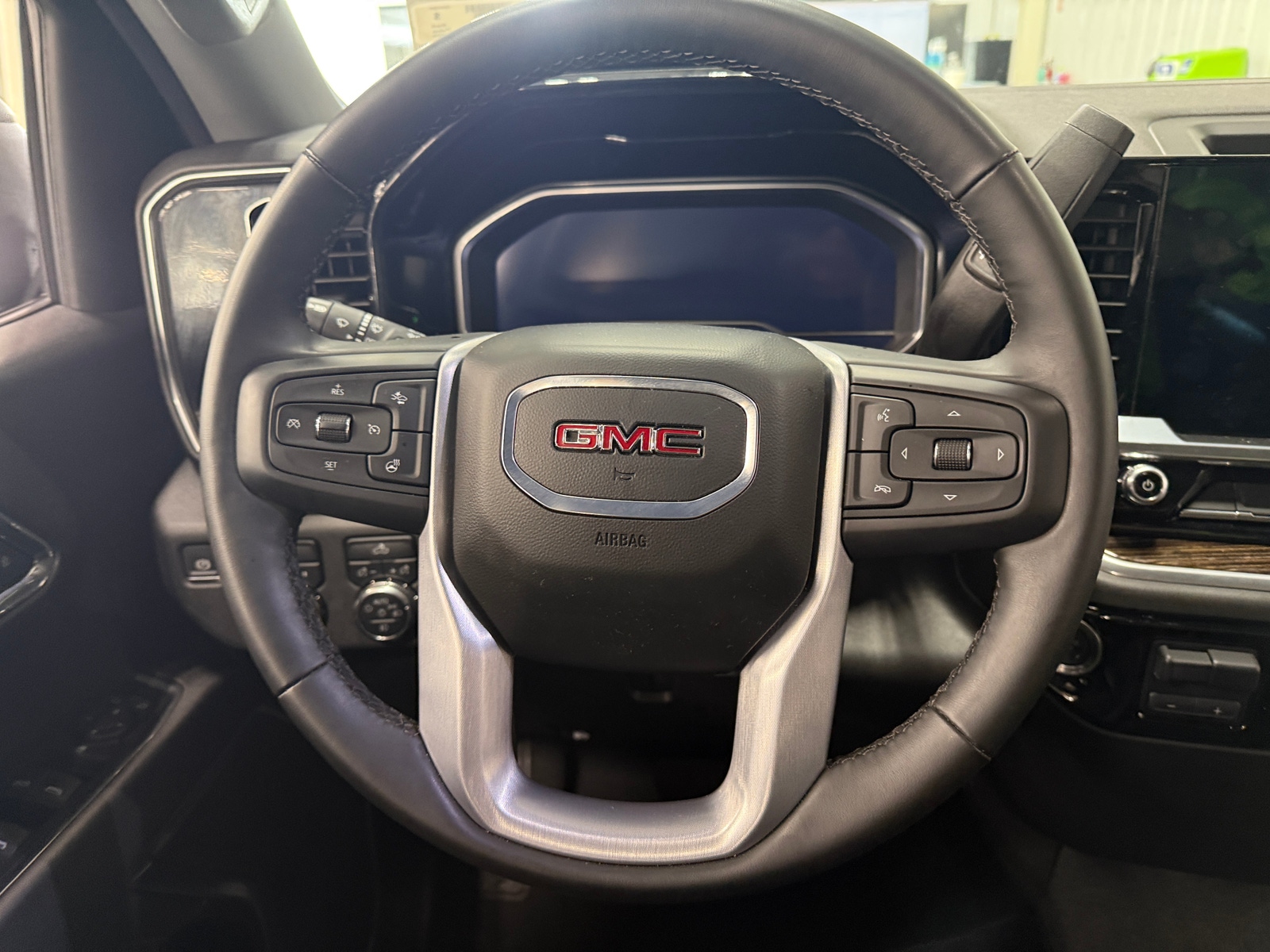 Thumbnail: 2024 GMC Sierra 1500 - 5