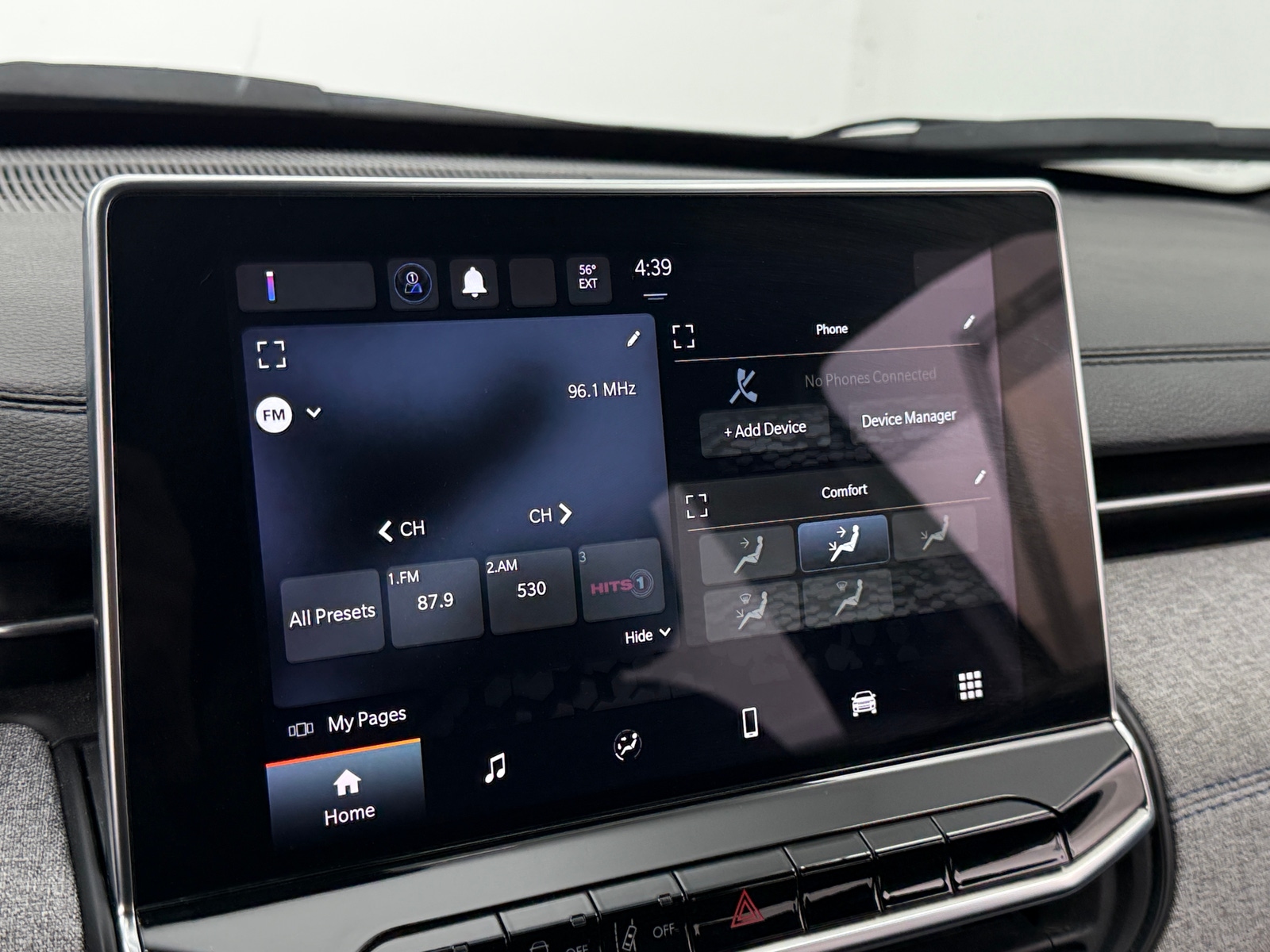 Thumbnail: 2023 Jeep Compass - 4