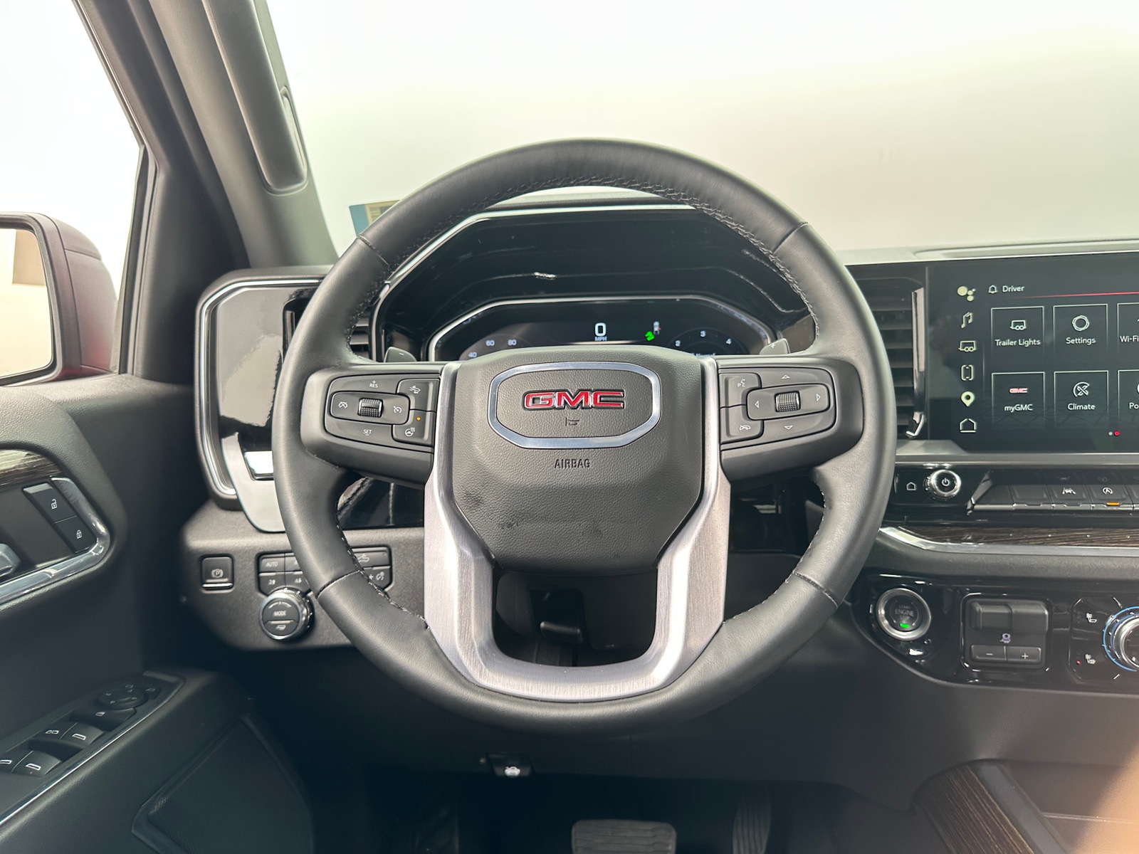 Thumbnail: 2024 GMC Sierra 1500 - 5