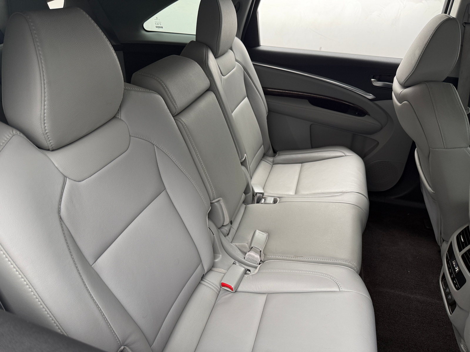 Thumbnail: 2018 Acura MDX - 5