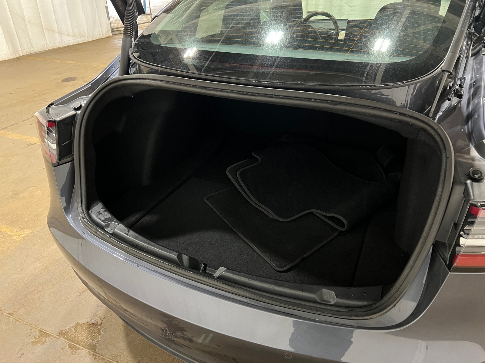 Thumbnail: 2022 Tesla Model 3 - 6