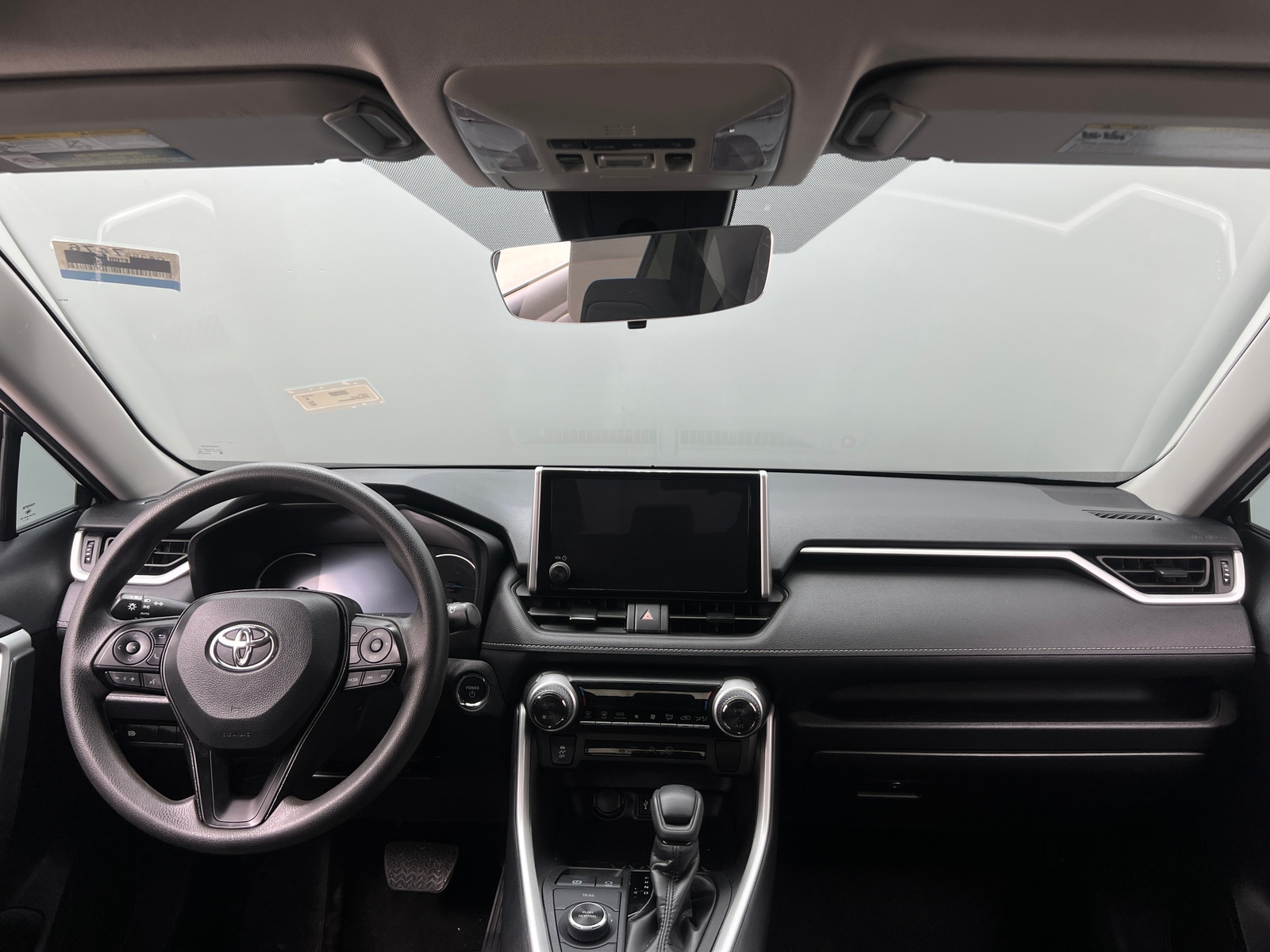 Thumbnail: 2024 Toyota RAV4 - 3