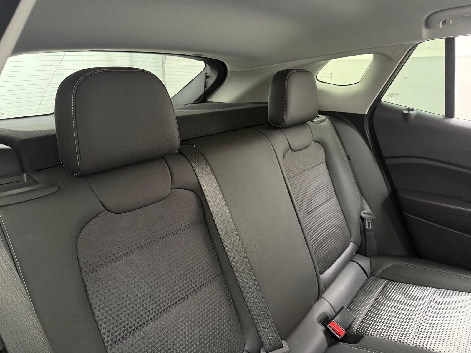 Thumbnail: 2025 Chevrolet Trax - 6