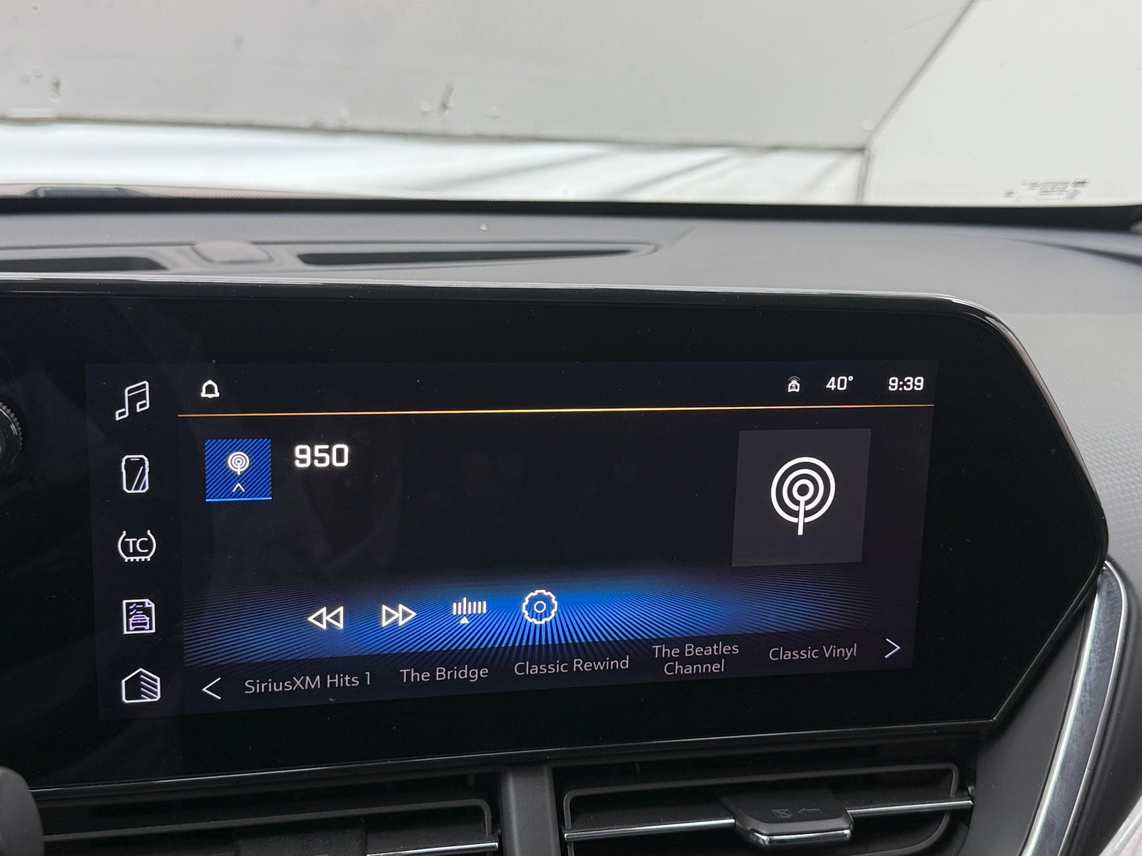 Thumbnail: 2025 Chevrolet Trax - 4