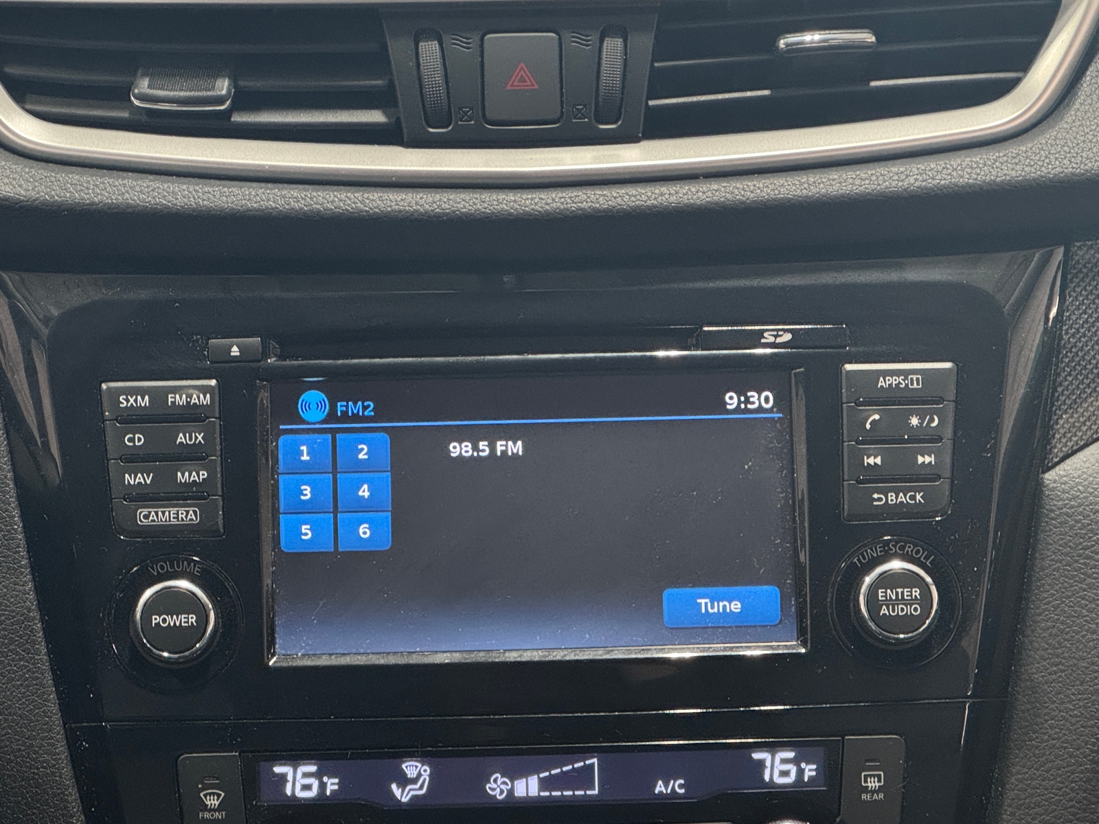 Thumbnail: 2015 Nissan Rogue - 3