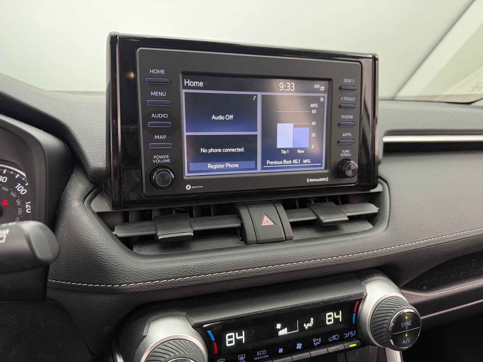 Thumbnail: 2022 Toyota RAV4 - 4