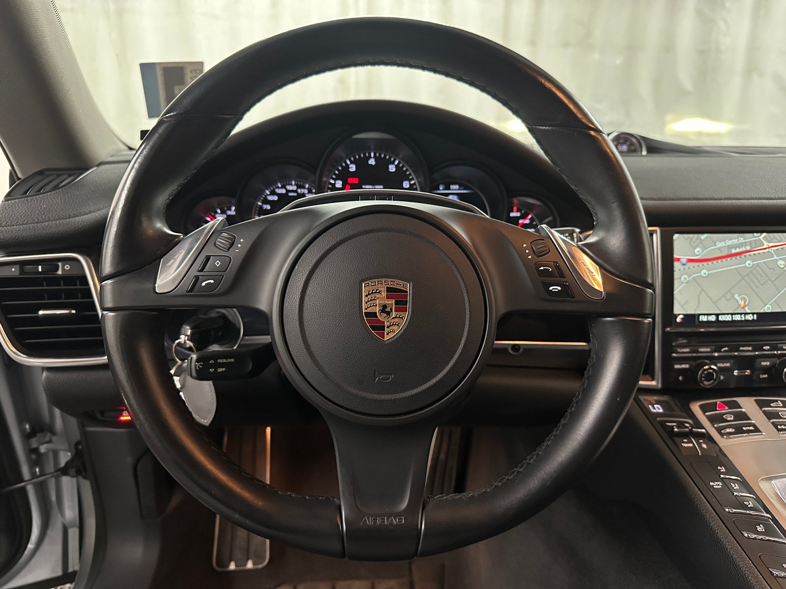 Thumbnail: 2016 Porsche Panamera - 4