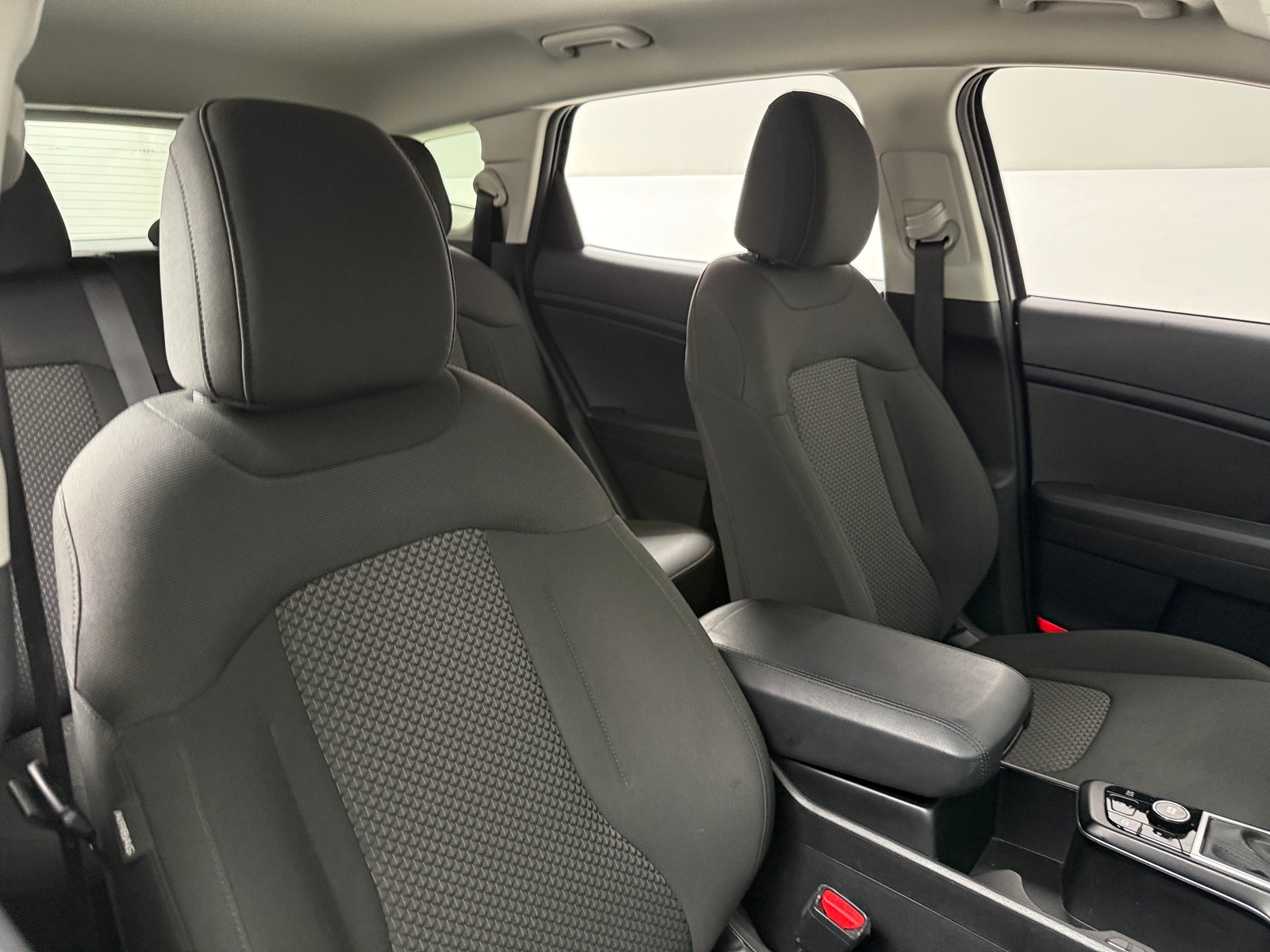 Thumbnail: 2025 Kia Sportage - 2