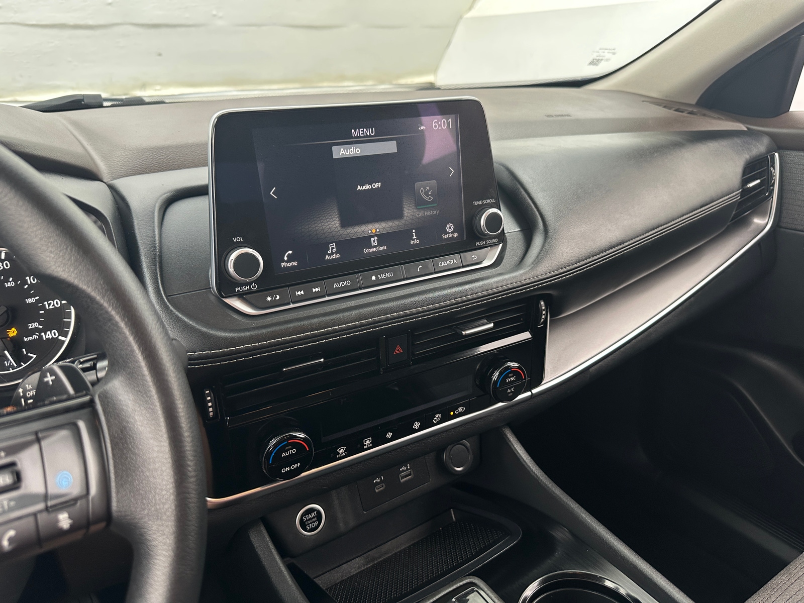 Thumbnail: 2023 Nissan Rogue - 4