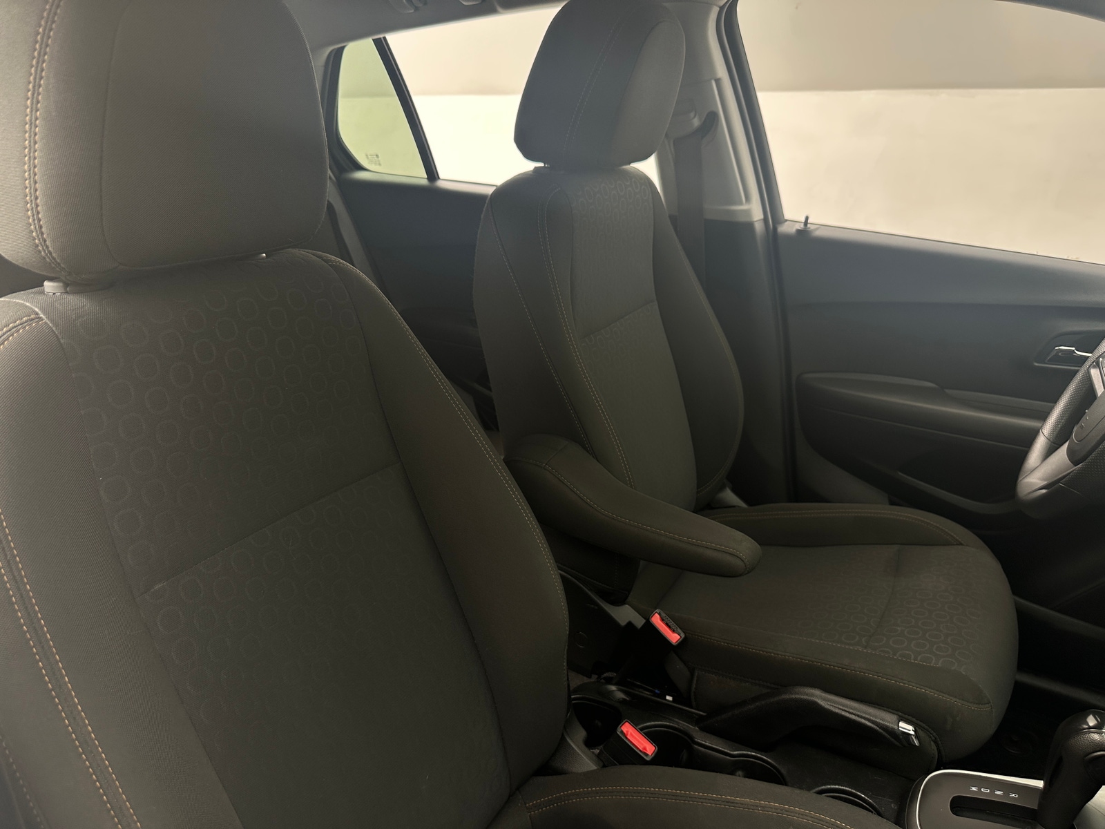 Thumbnail: 2020 Chevrolet Trax - 2