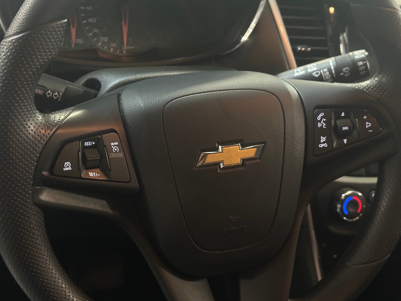 Thumbnail: 2020 Chevrolet Trax - 5