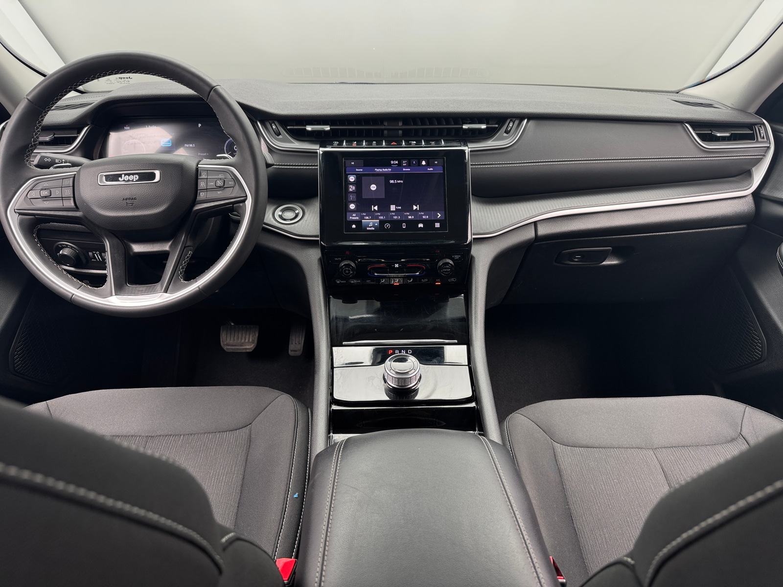 Thumbnail: 2023 Jeep Grand Cherokee - 3