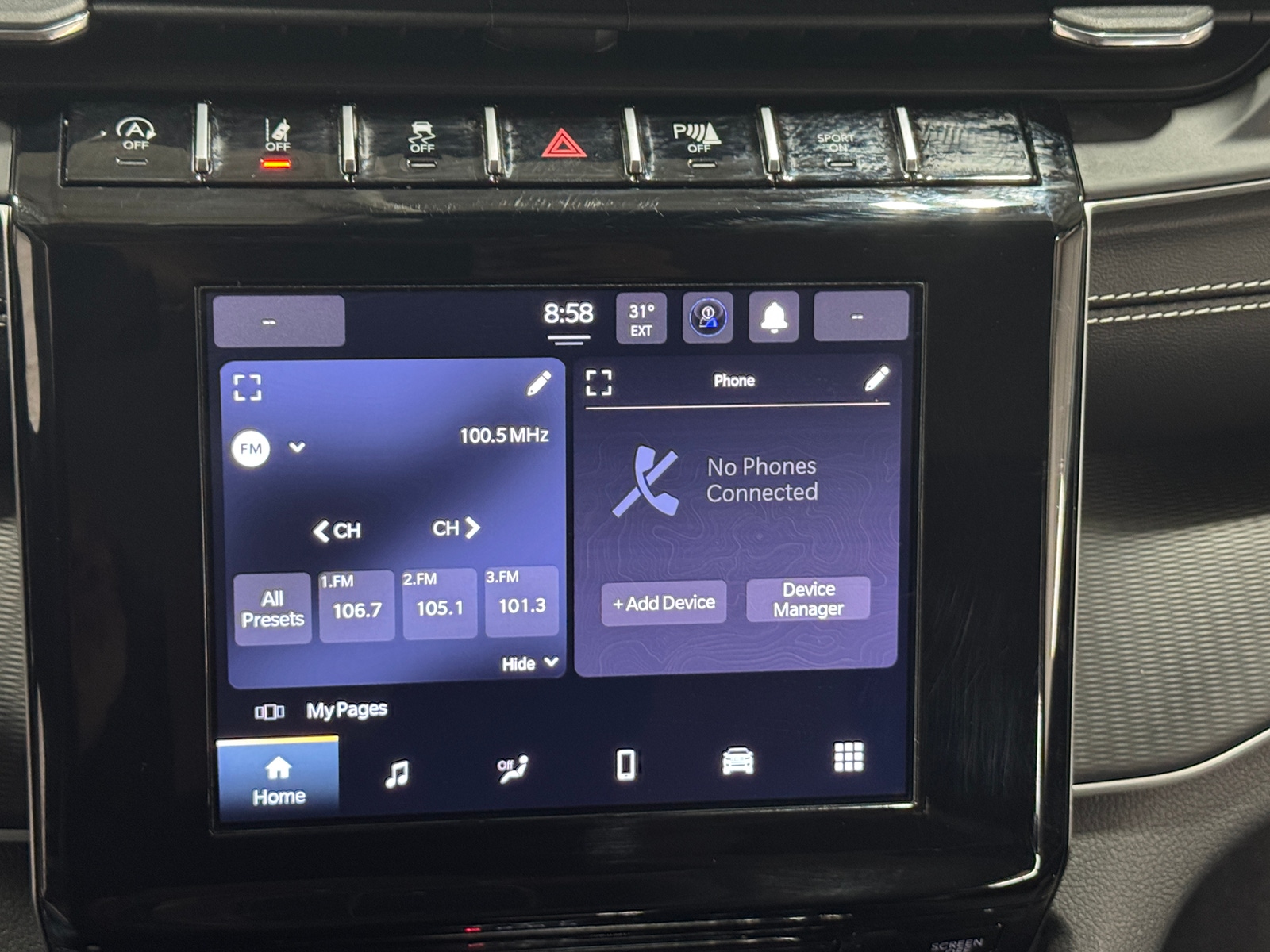 Thumbnail: 2023 Jeep Grand Cherokee - 4