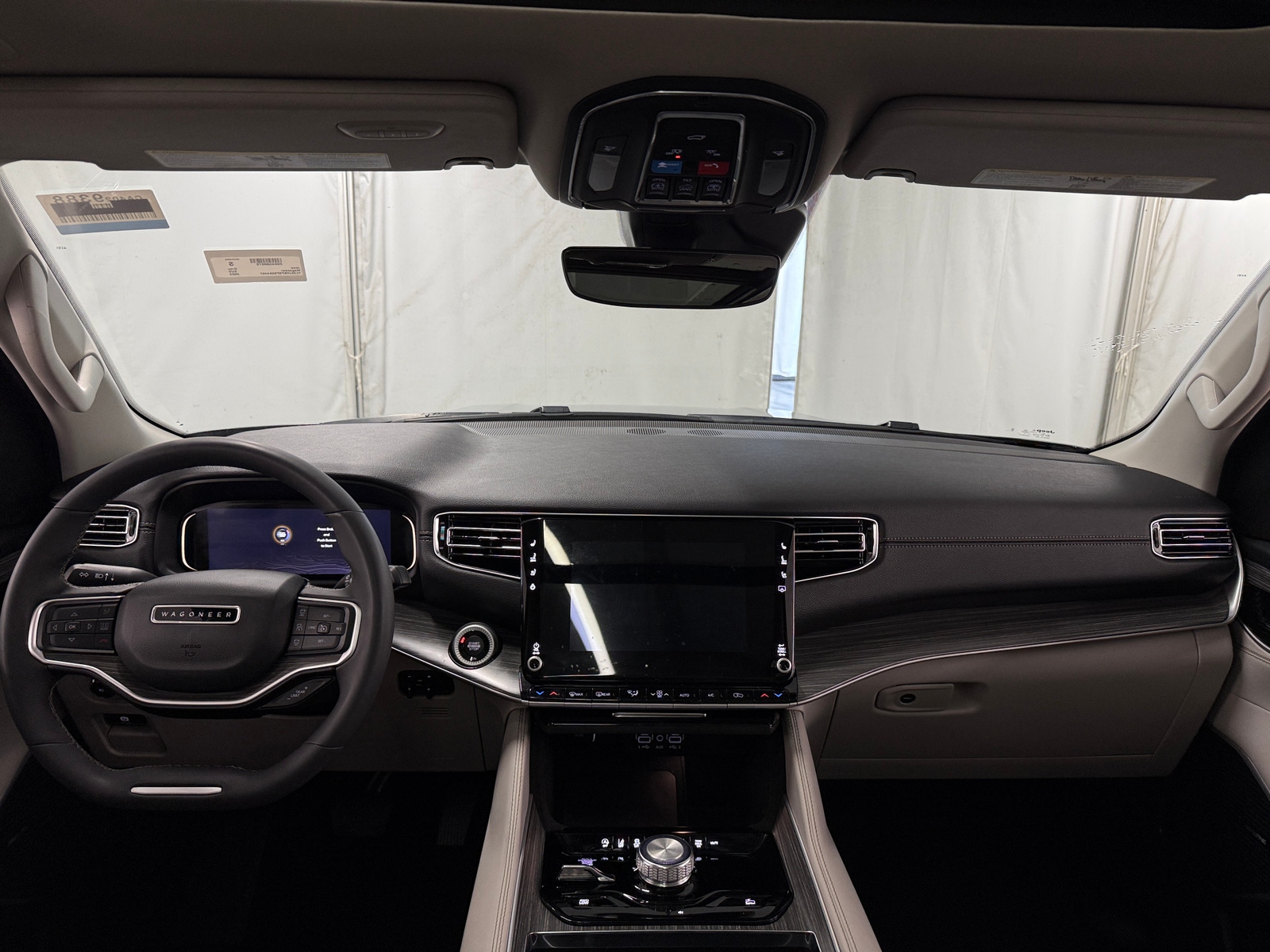 Thumbnail: 2023 Jeep Wagoneer - 2