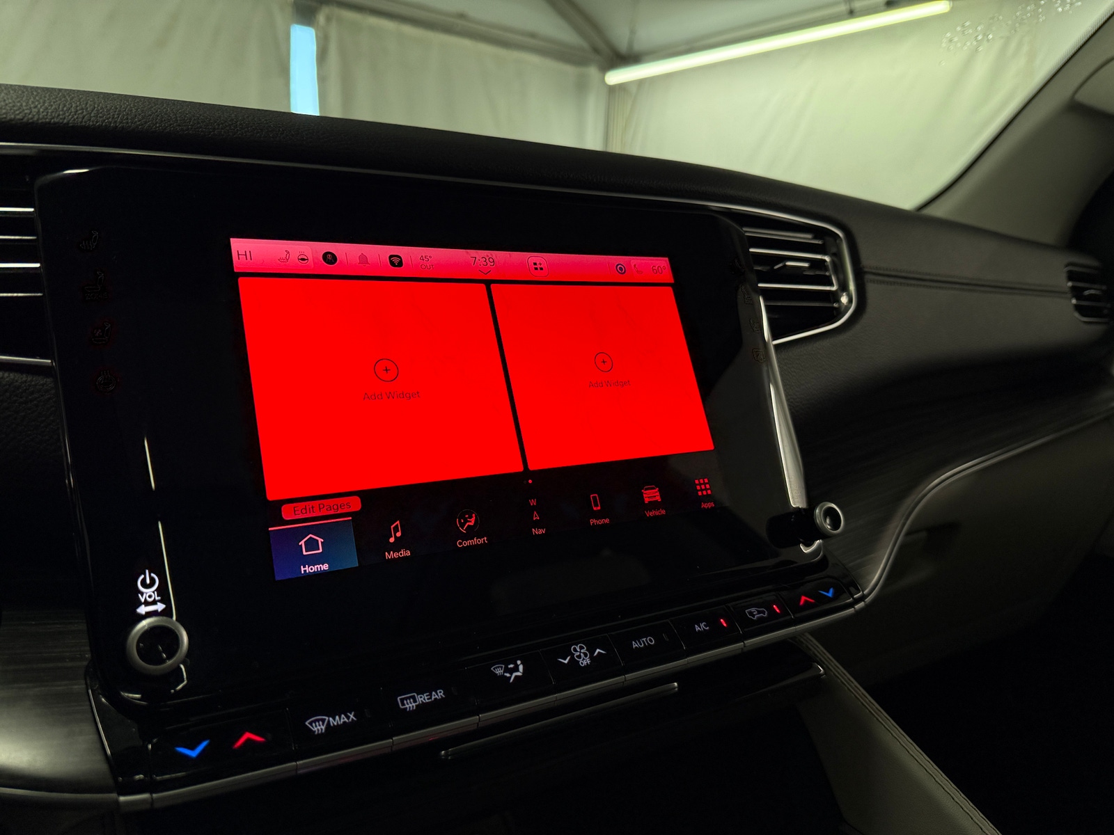 Thumbnail: 2023 Jeep Wagoneer - 3