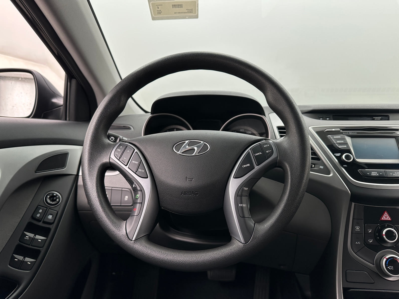 Thumbnail: 2016 Hyundai Elantra - 5