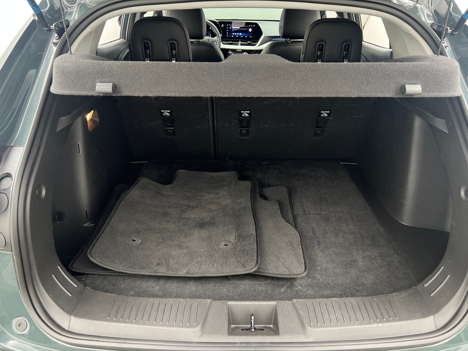 Thumbnail: 2025 Chevrolet Trax - 7