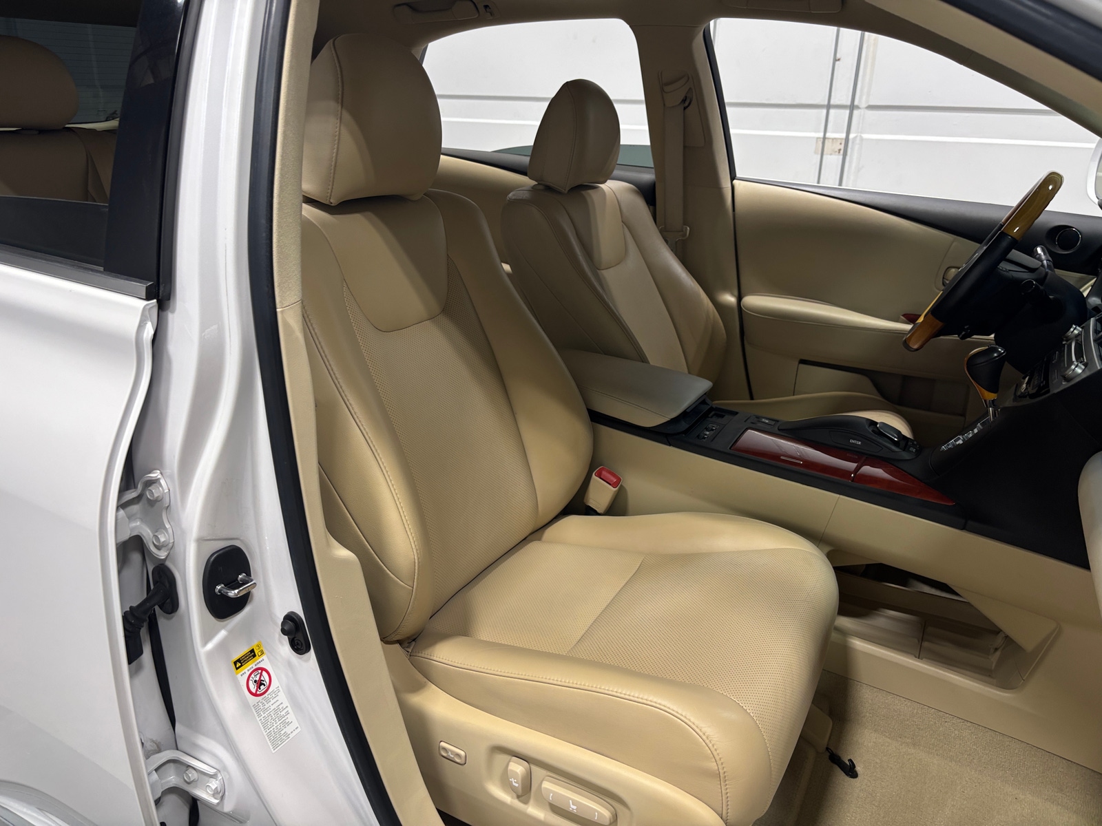 Thumbnail: 2012 Lexus RX - 2