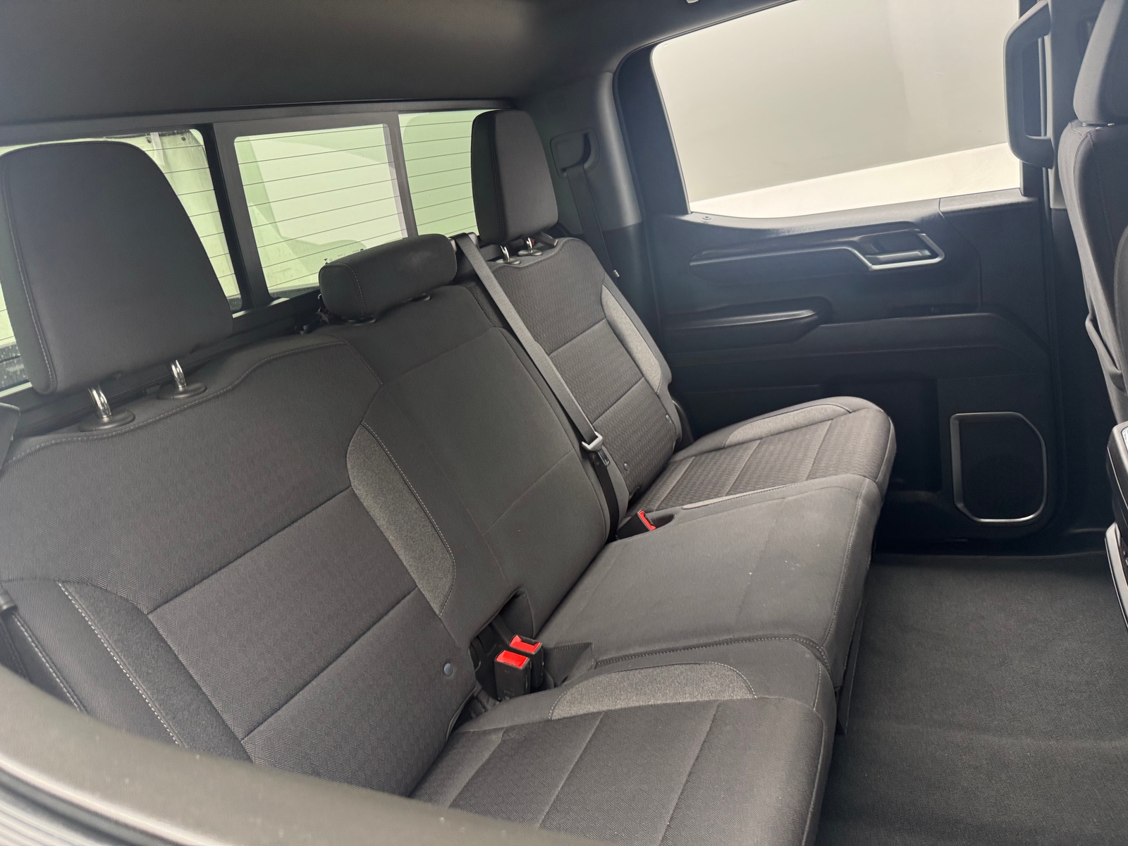 Thumbnail: 2025 Chevrolet Silverado 1500 - 6