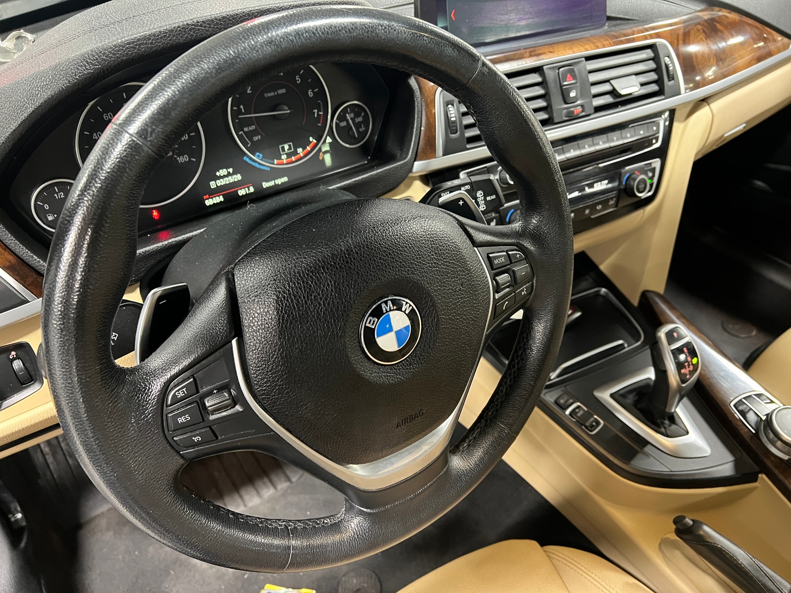 Thumbnail: 2018 BMW 3 Series - 4