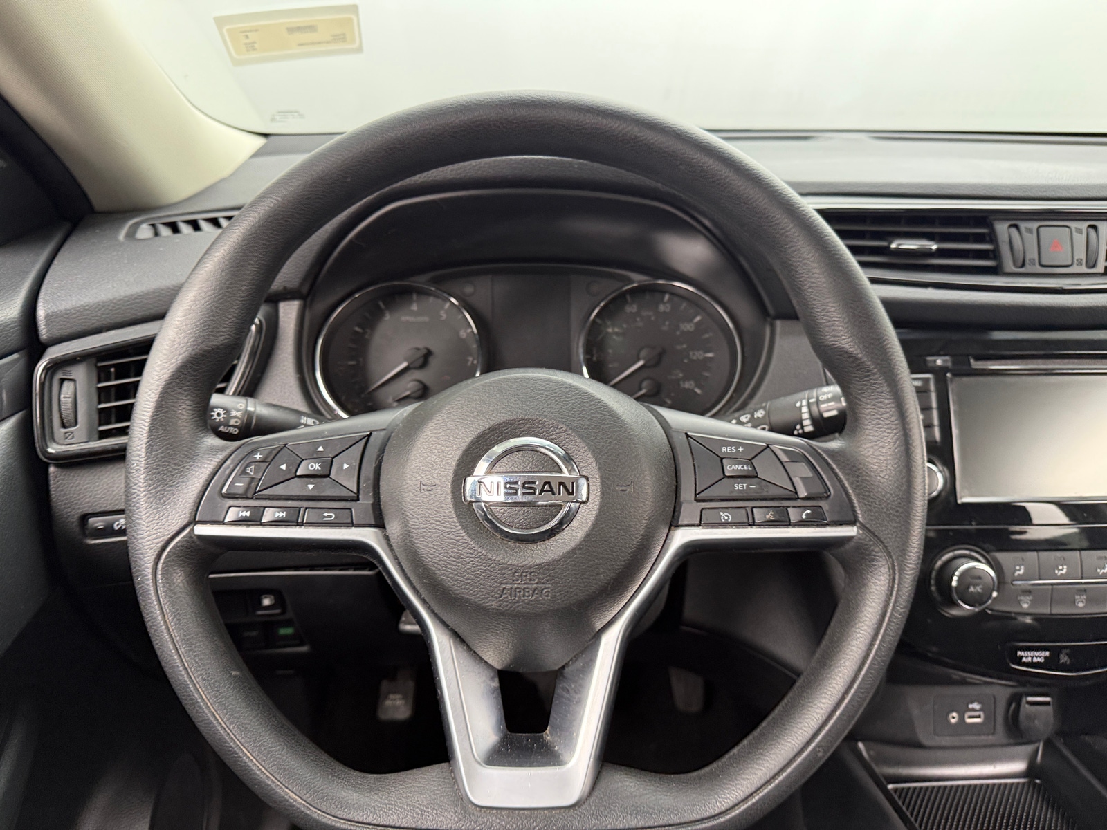 Thumbnail: 2019 Nissan Rogue - 5