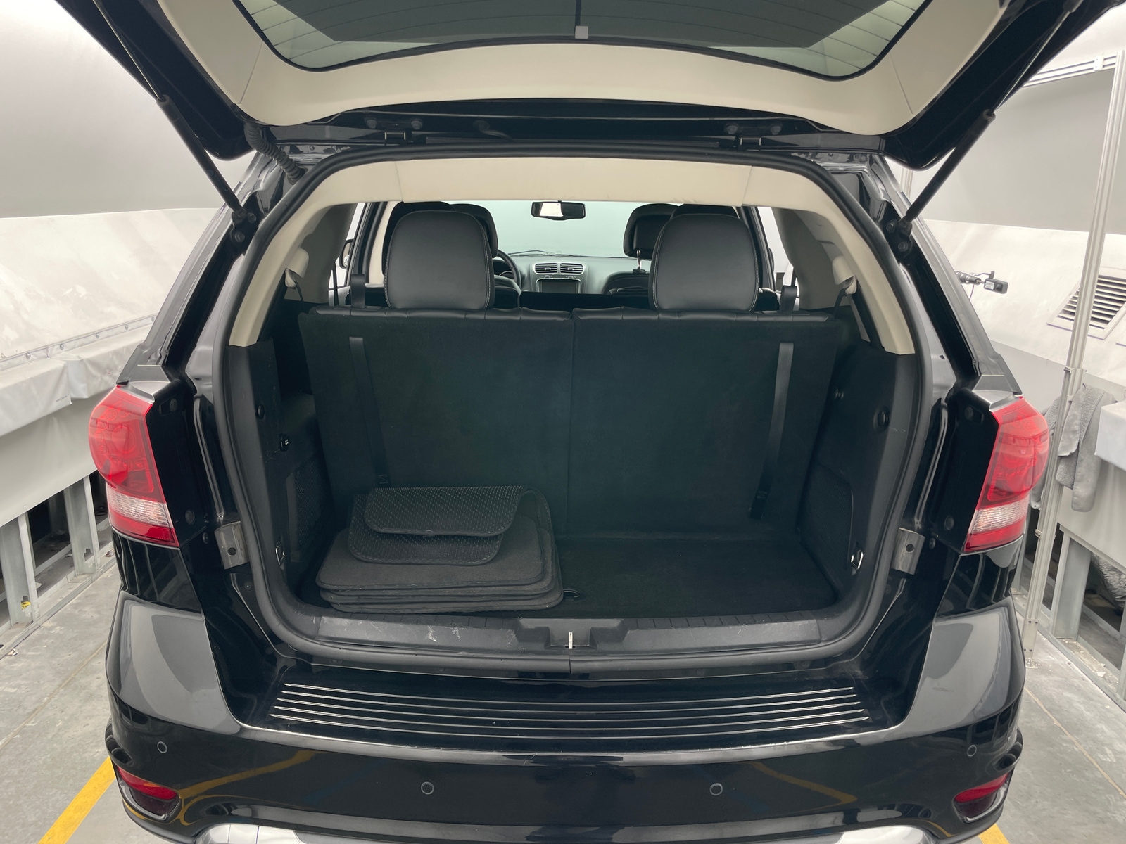 Thumbnail: 2018 Dodge Journey - 6