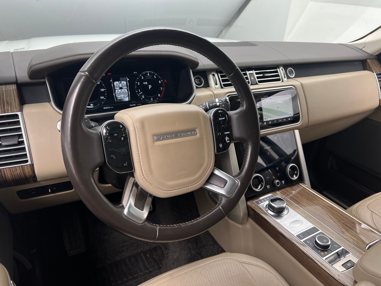 Thumbnail: 2018 Land Rover Range Rover - 4