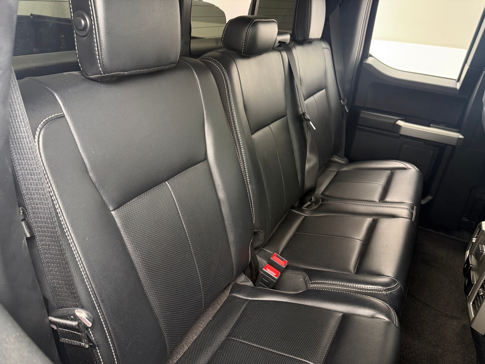 Thumbnail: 2019 Ford Econoline - 5