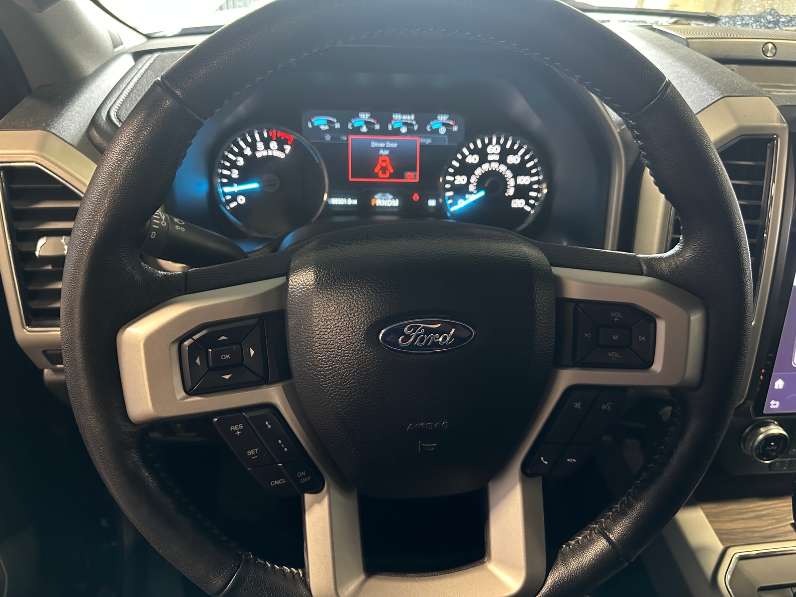 Thumbnail: 2019 Ford Econoline - 4