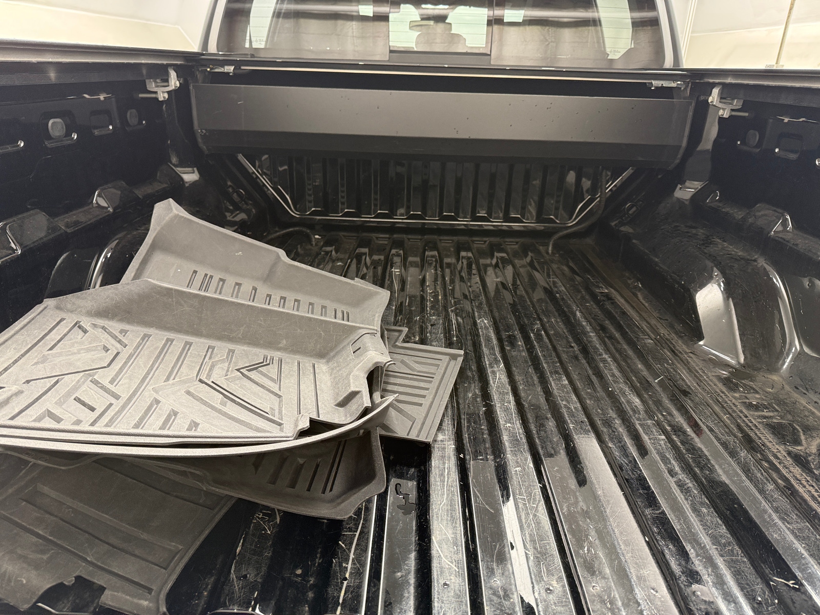 Thumbnail: 2023 Chevrolet Colorado - 7