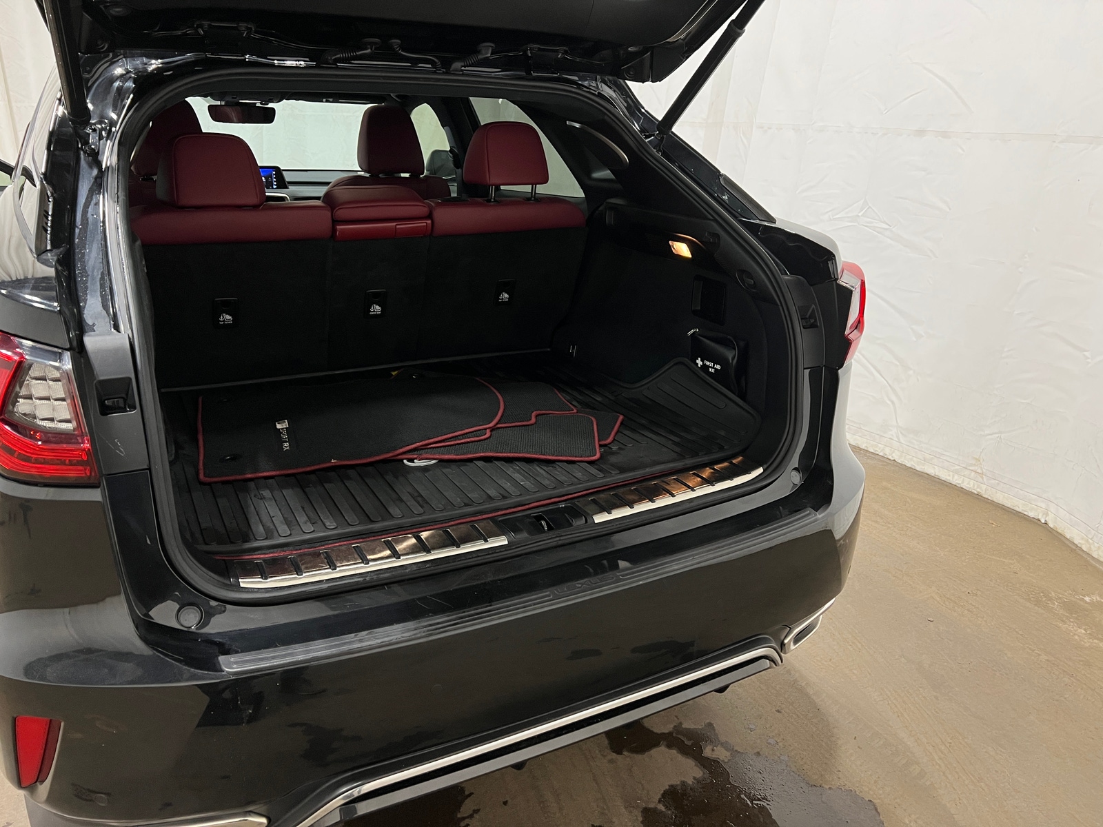Thumbnail: 2018 Lexus RX - 6