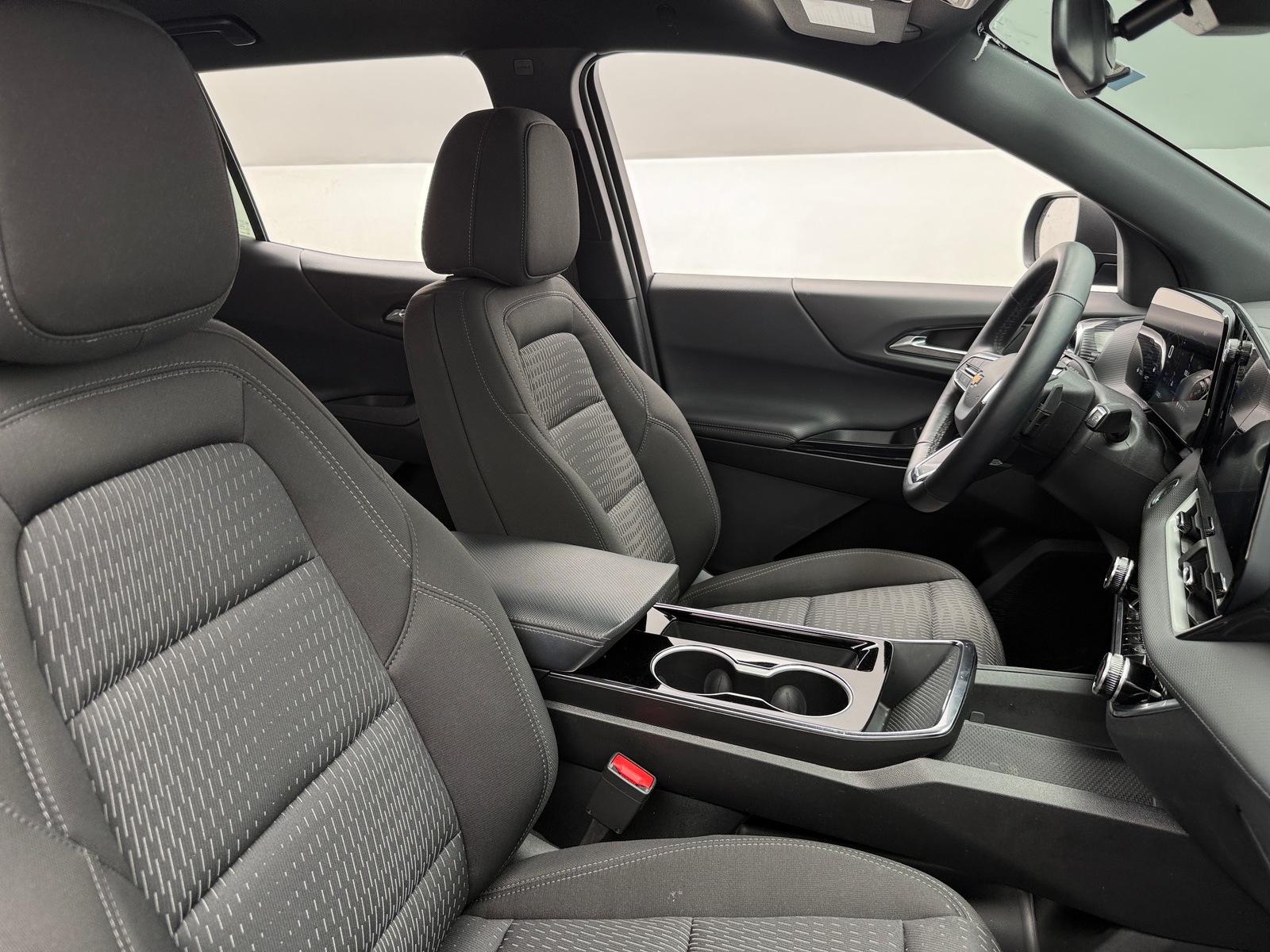 Thumbnail: 2025 Chevrolet Equinox - 2