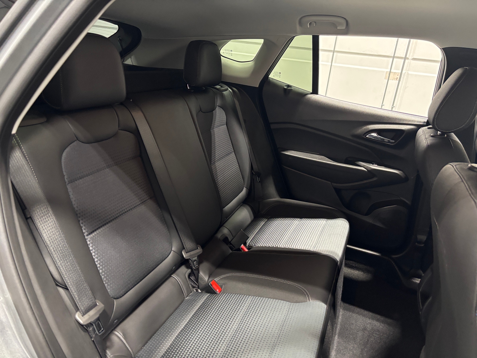 Thumbnail: 2025 Chevrolet Trax - 6