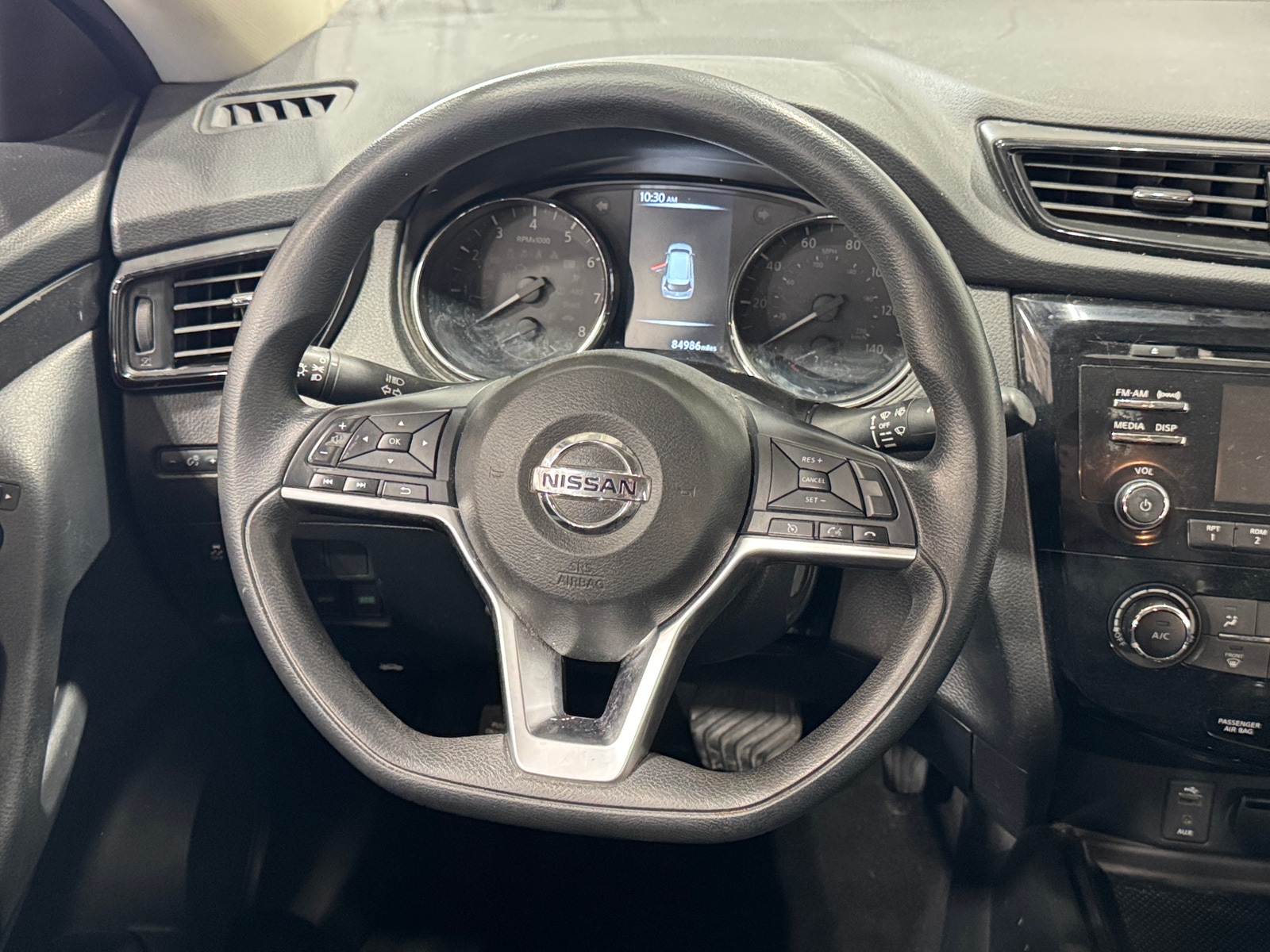 Thumbnail: 2017 Nissan Rogue - 5