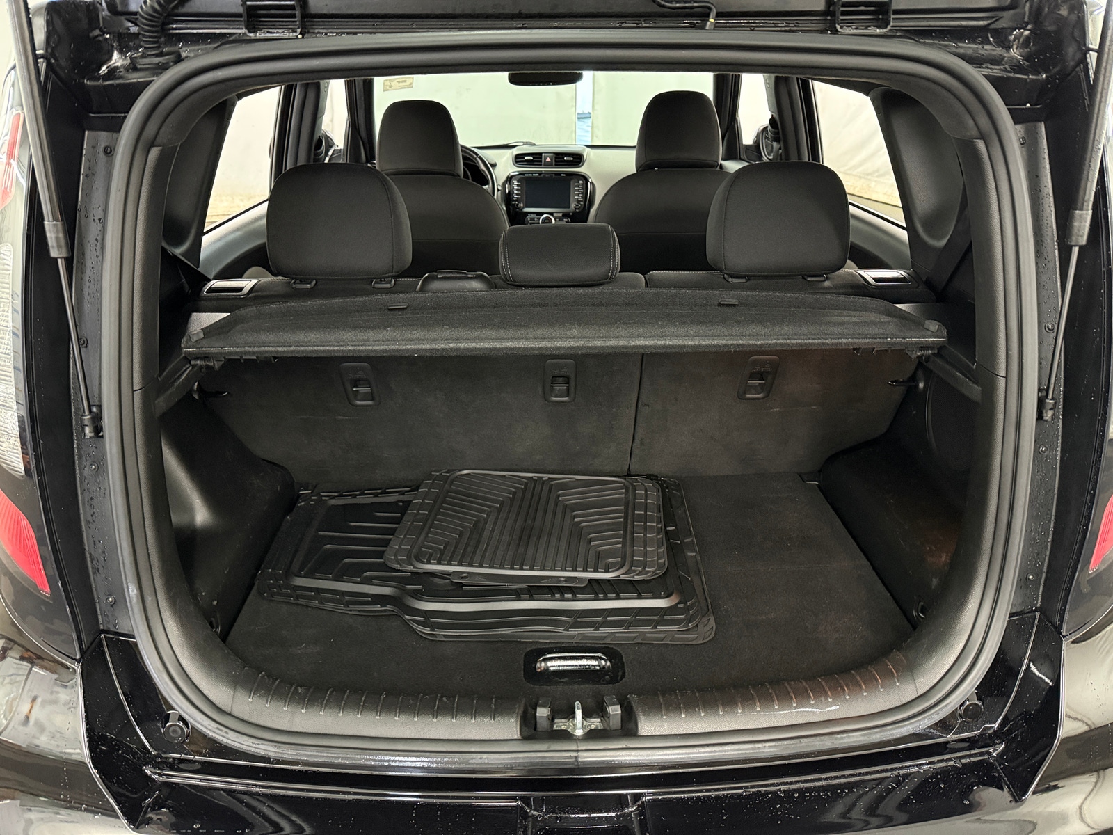 Thumbnail: 2017 Kia Soul - 7