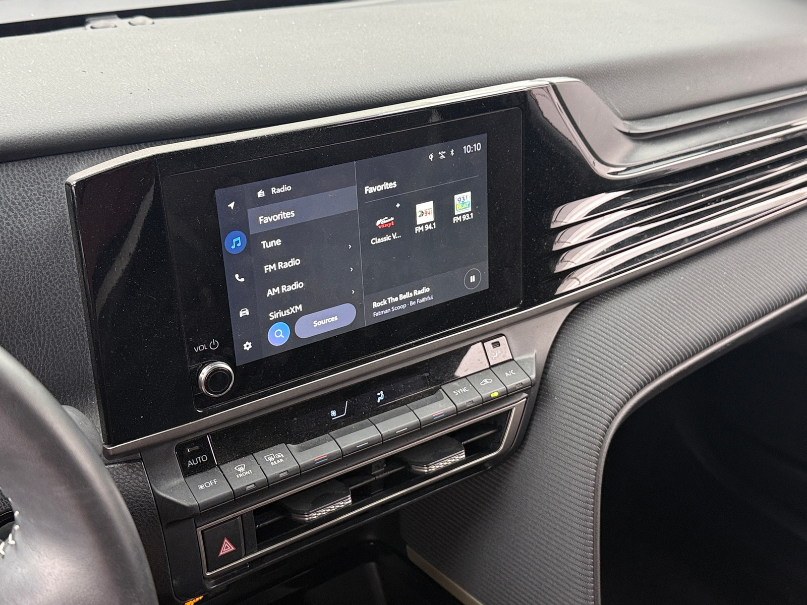 Thumbnail: 2025 Toyota Camry - 3