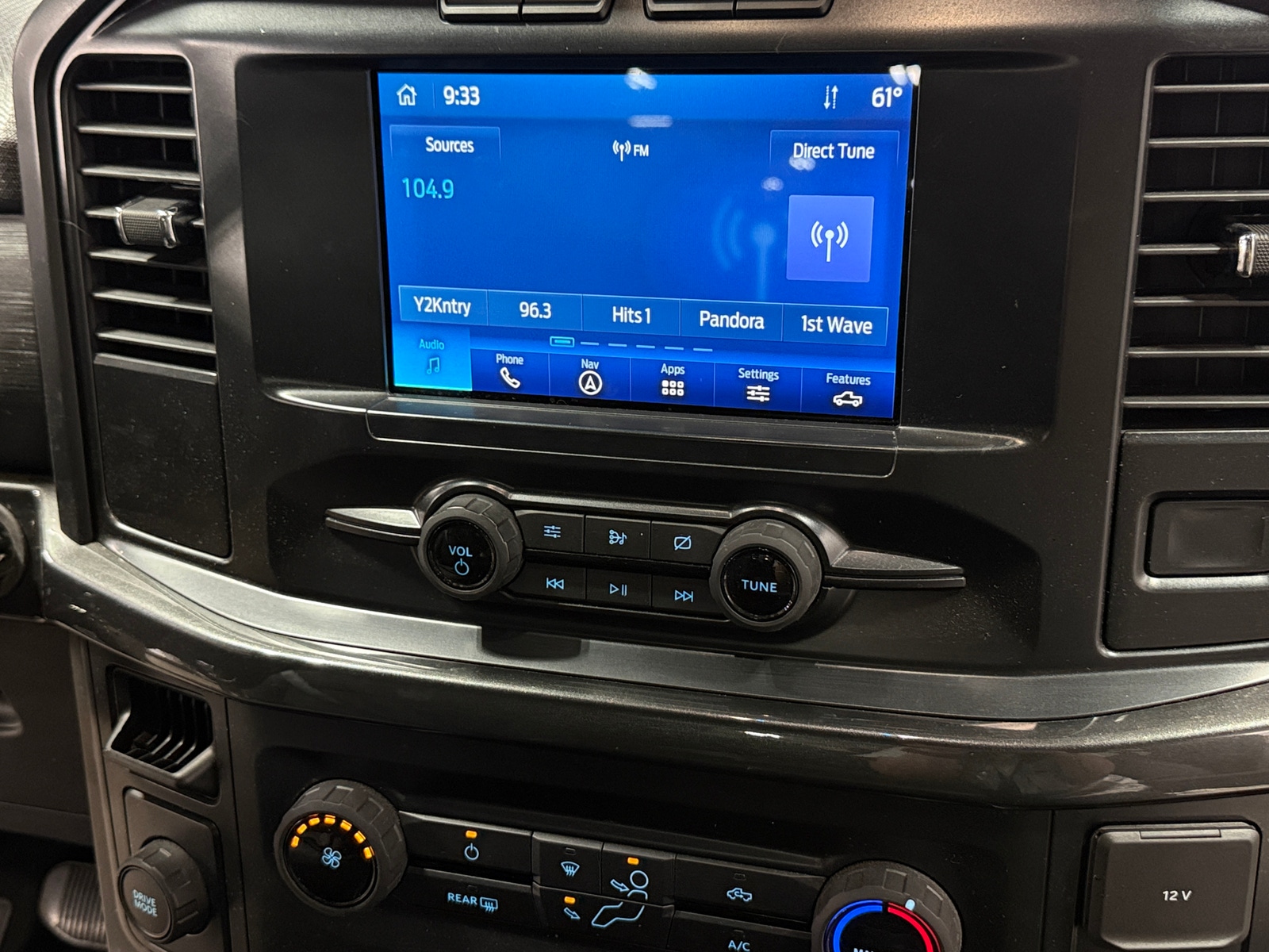 Thumbnail: 2021 Ford Econoline - 4