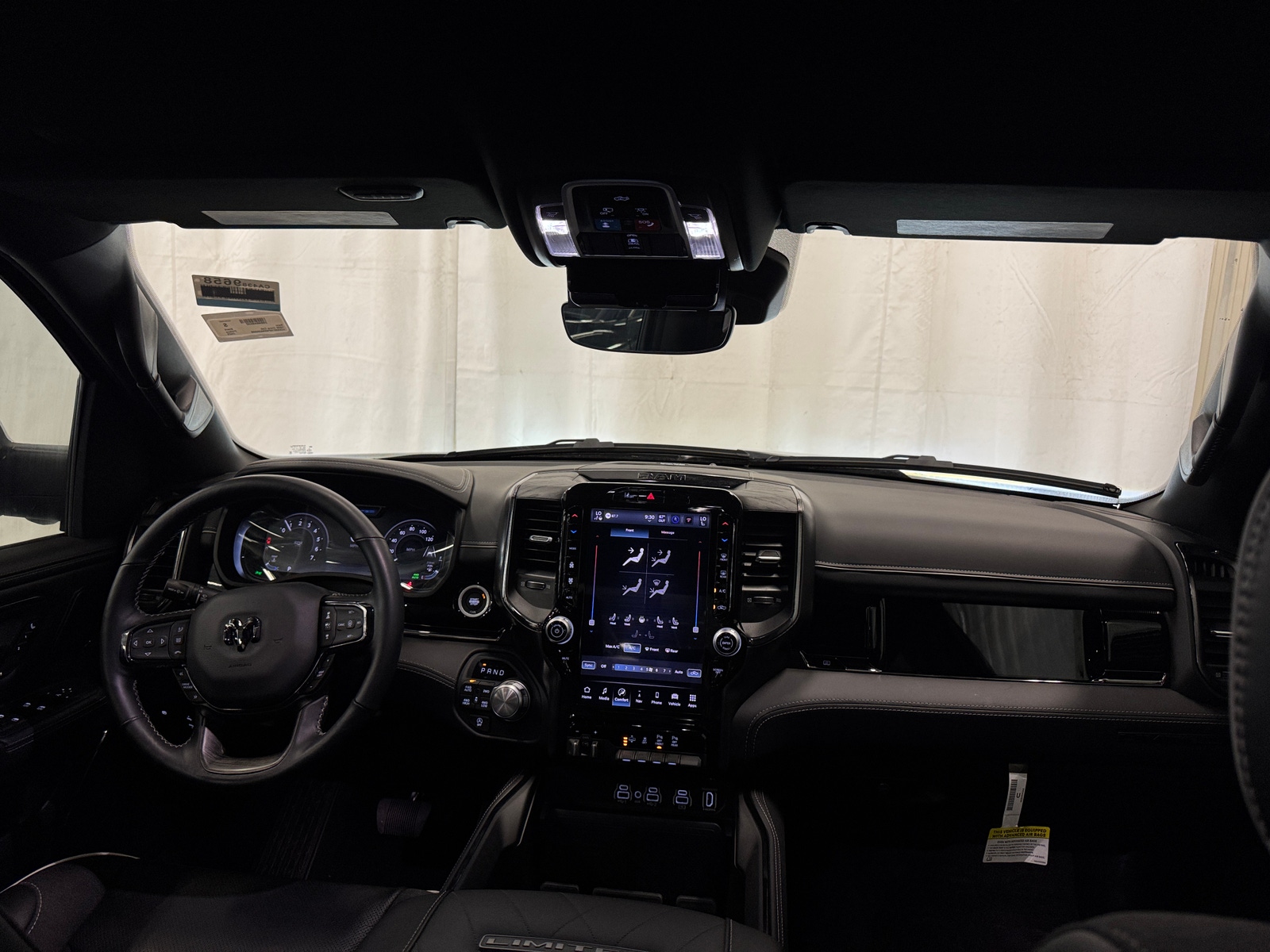 Thumbnail: 2025 RAM 1500 - 2