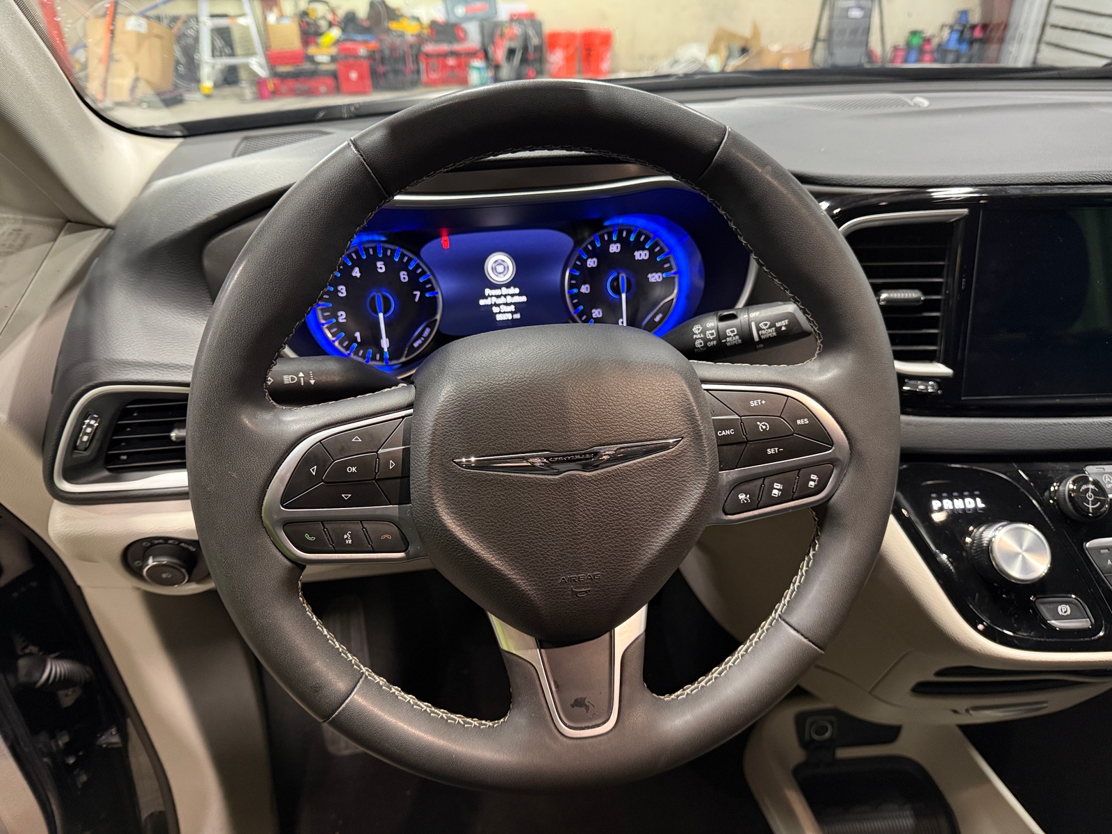 Thumbnail: 2024 Chrysler Pacifica - 4