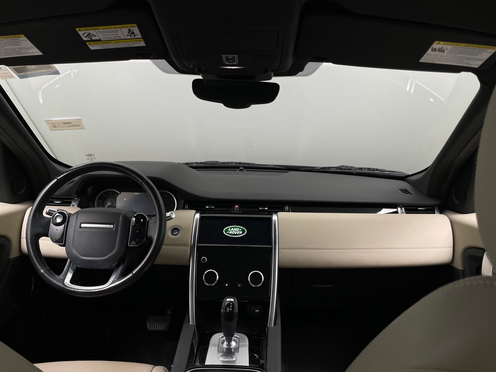 Thumbnail: 2020 Land Rover Discovery Sport - 2