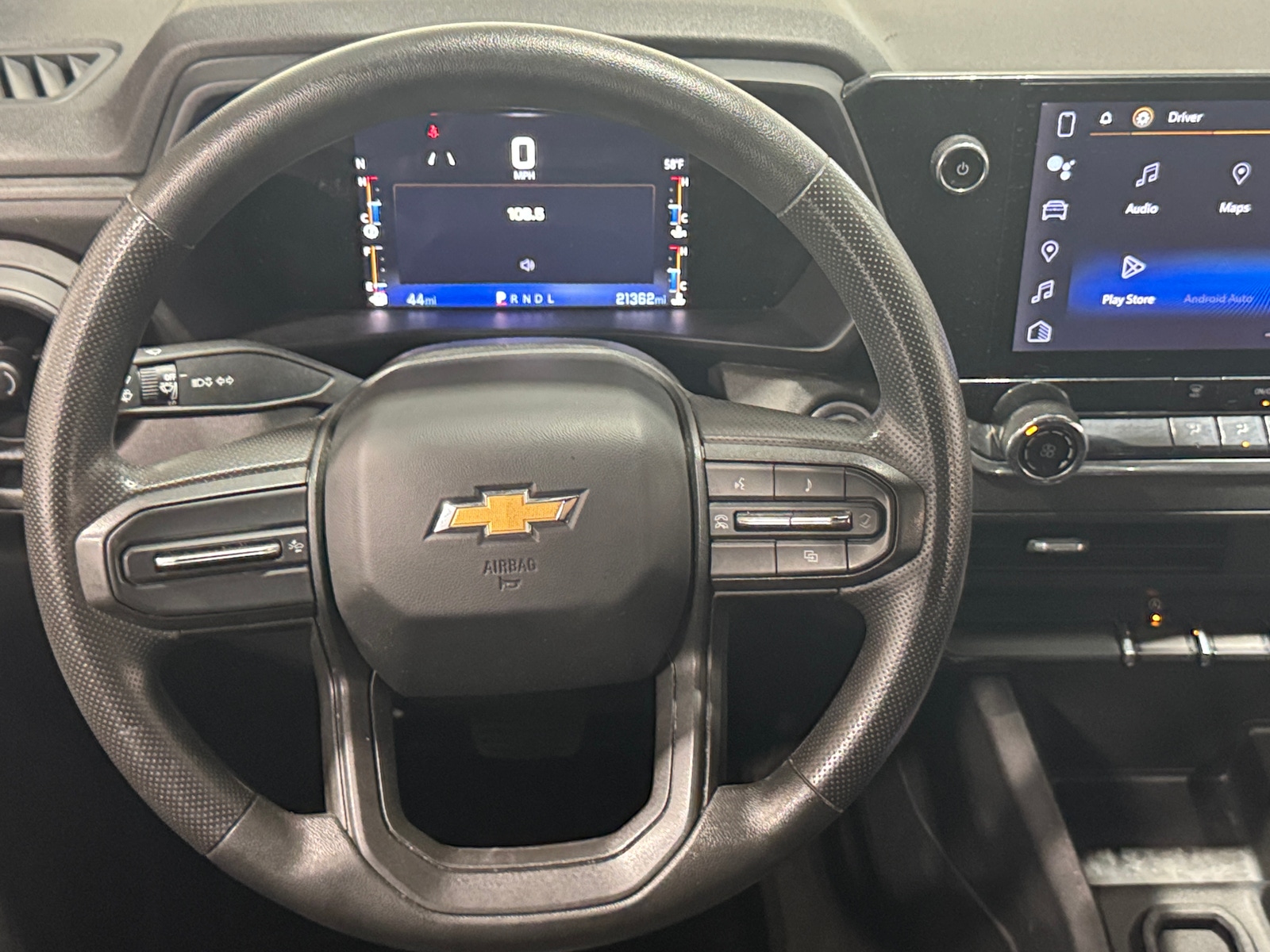 Thumbnail: 2023 Chevrolet Colorado - 5