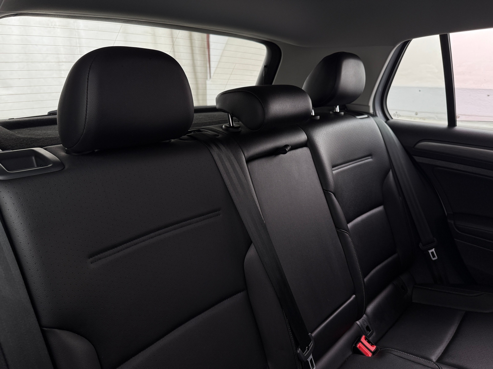 Thumbnail: 2021 Volkswagen Golf - 5