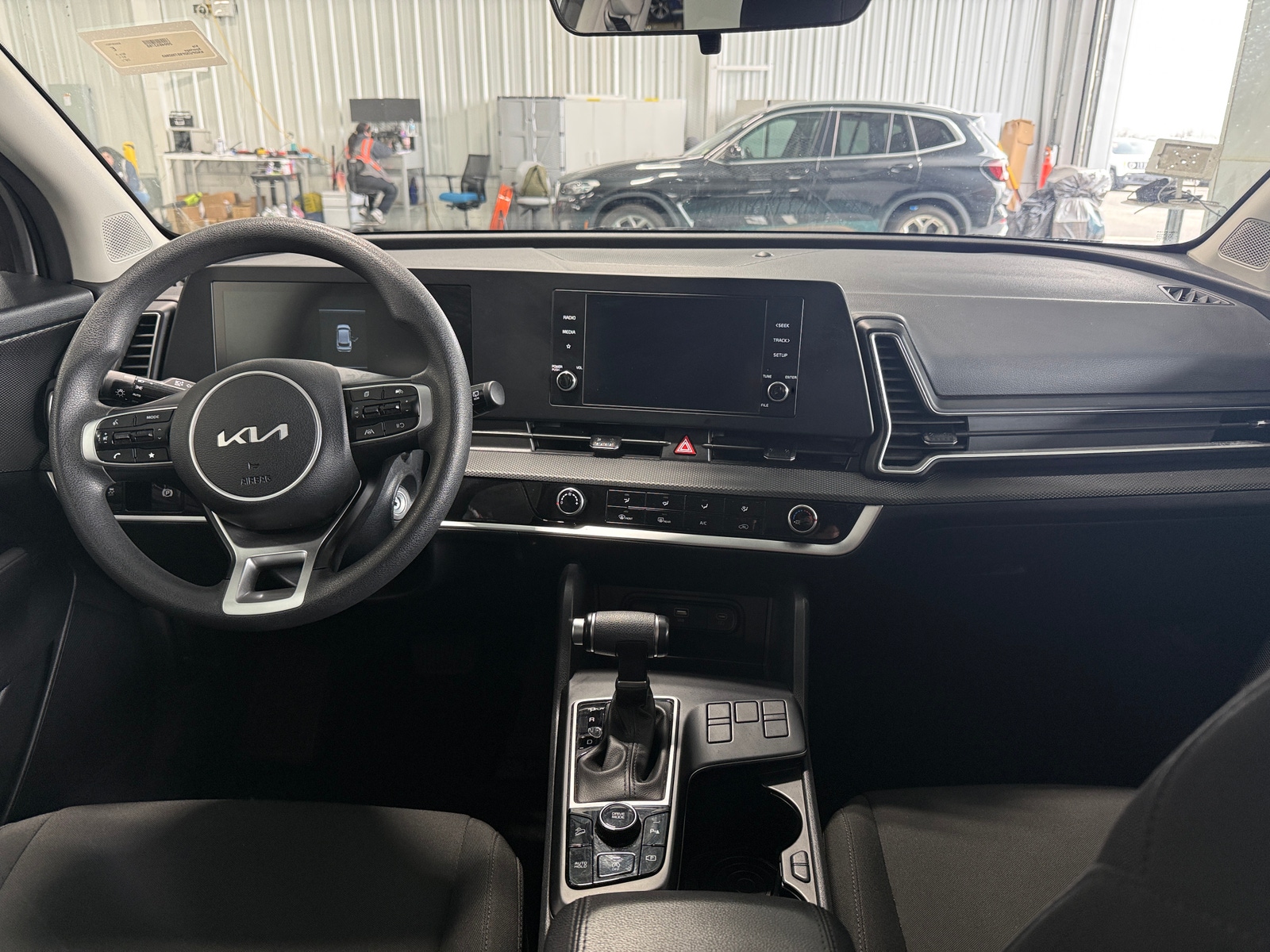 Thumbnail: 2025 Kia Sportage - 3